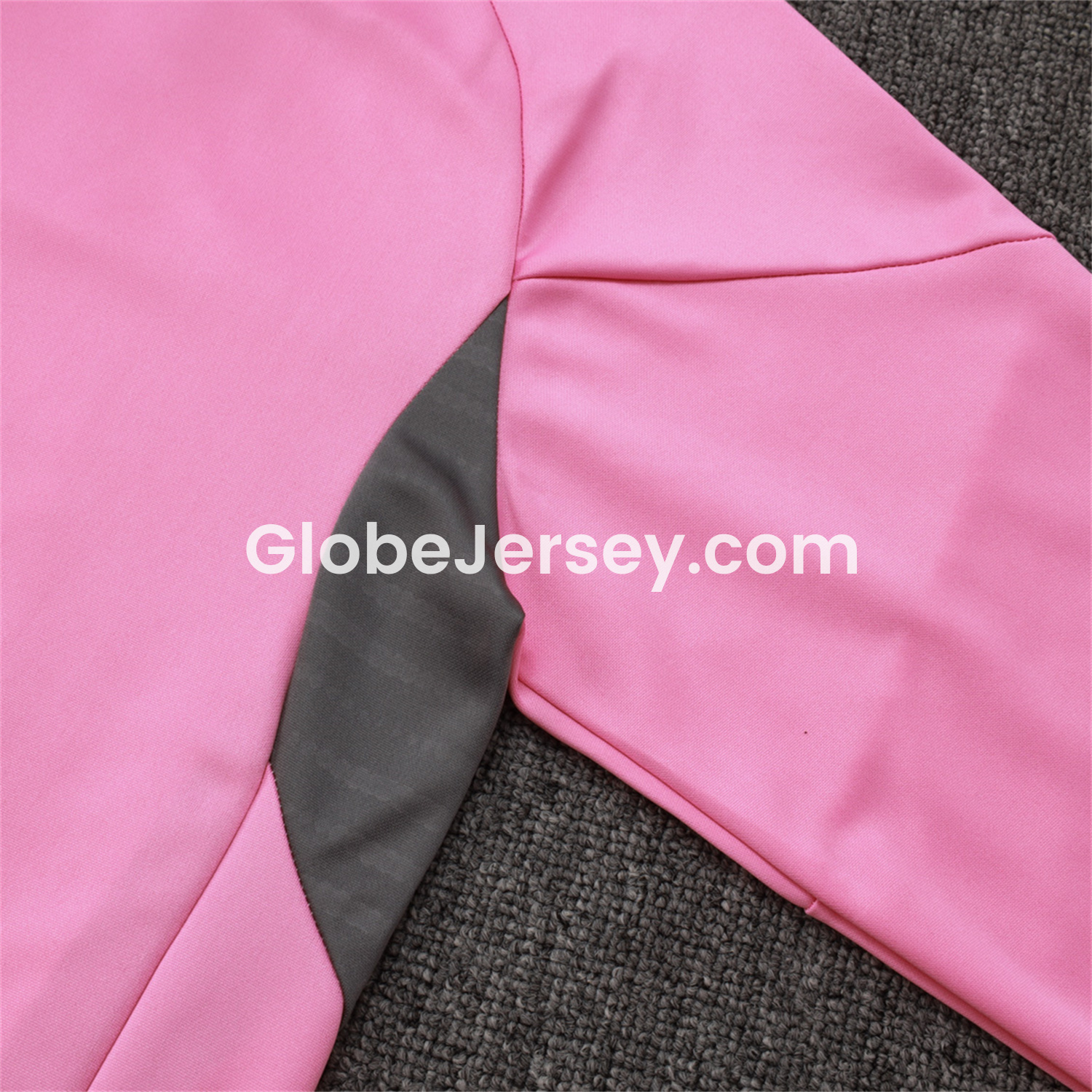 GlobeJersey-INT M.A.M 25-26 Long Sleeves Training Set - Pink Top & Black Pants