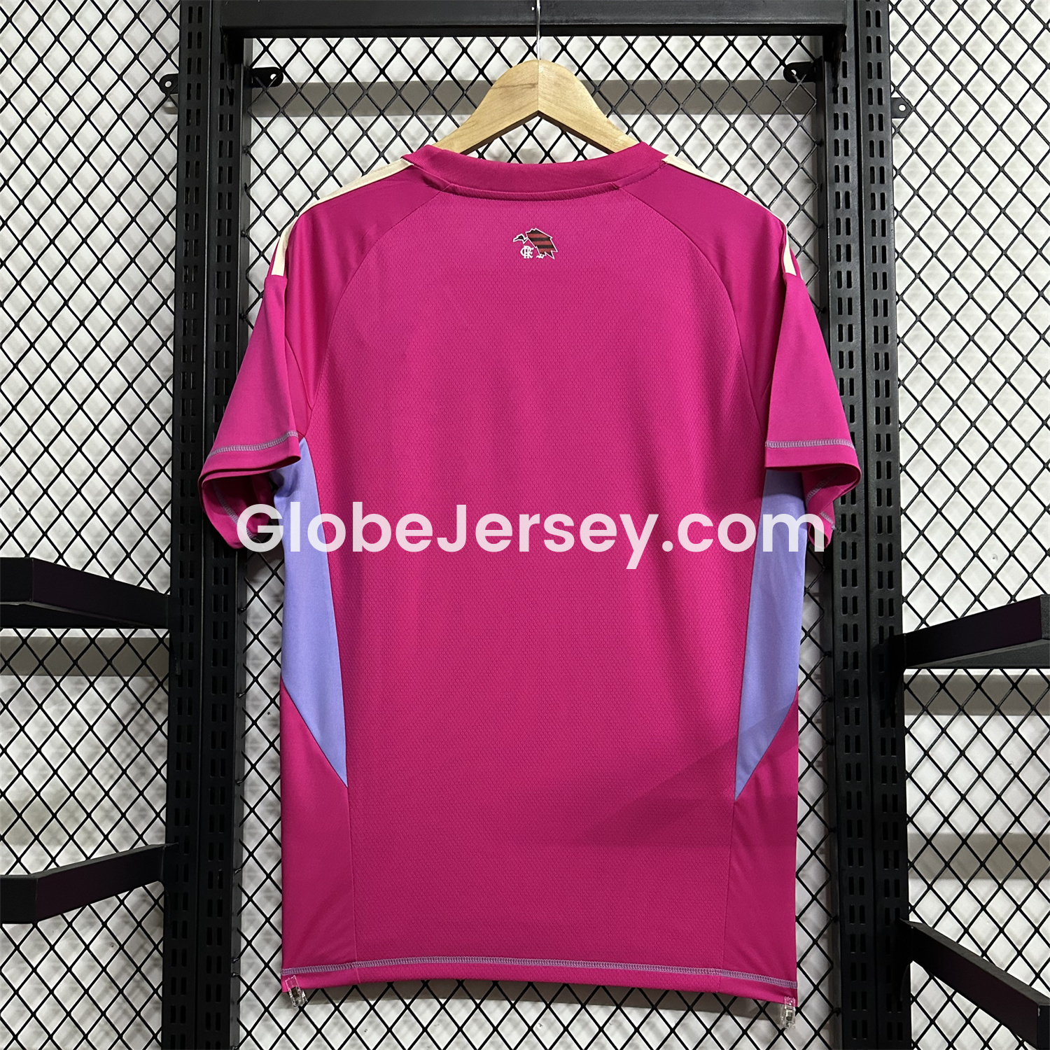 GlobeJersey-Flamengo 25-26 Pink Goalkeeper Jersey - Fans Version