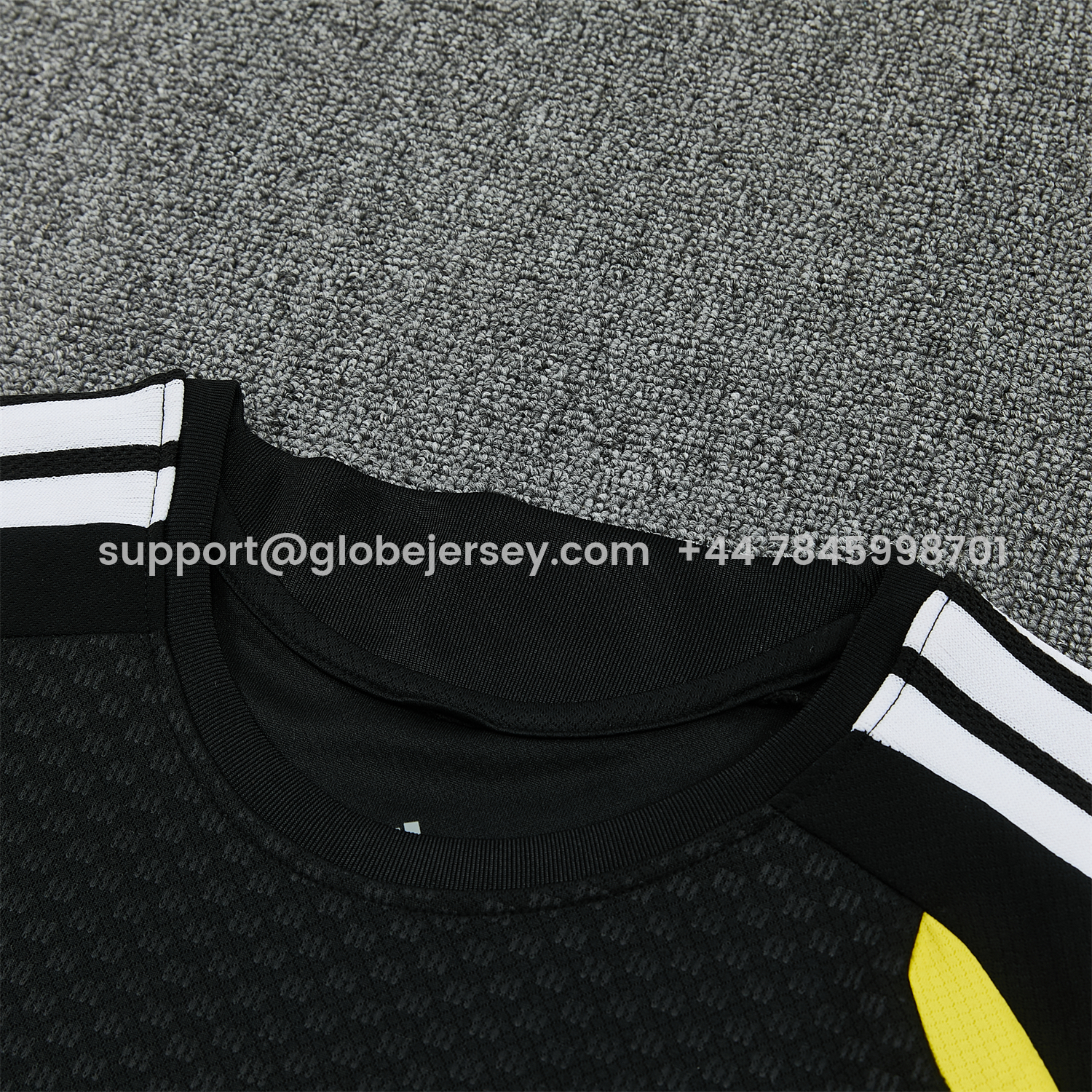 GlobeJersey-Germany 2026 Short-Sleeve Training Set - Black With Red Top & Black With Red Pants