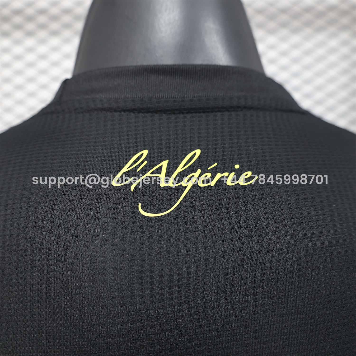 GlobeJersey-Algeria 25-26 Pure Black Jersey with Yellow Line - Player Version