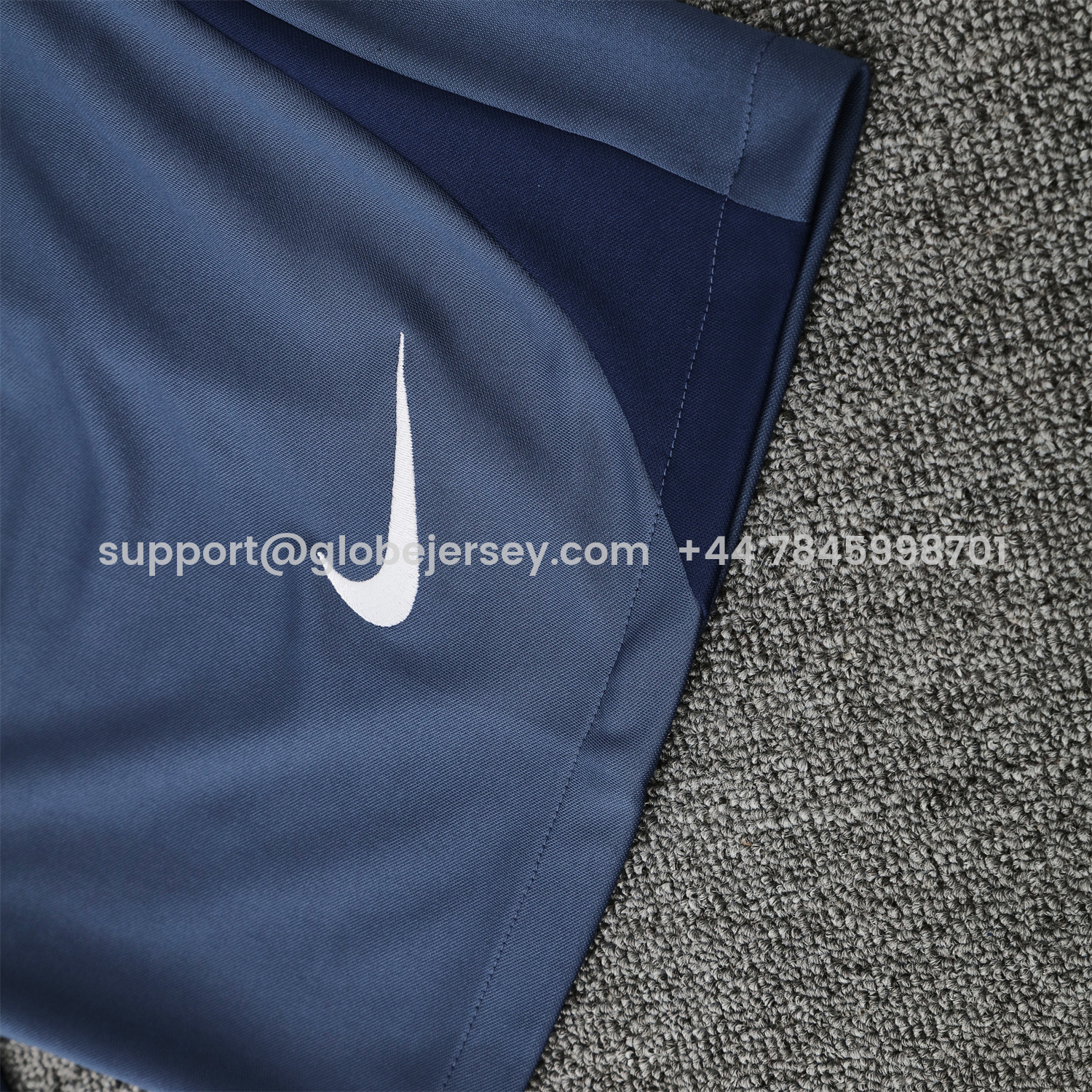 GlobeJersey-Paris Saint-Germain PSG 25-26 Short-Sleeve Training Set - Deep Blue Top & Deep Blue Shorts