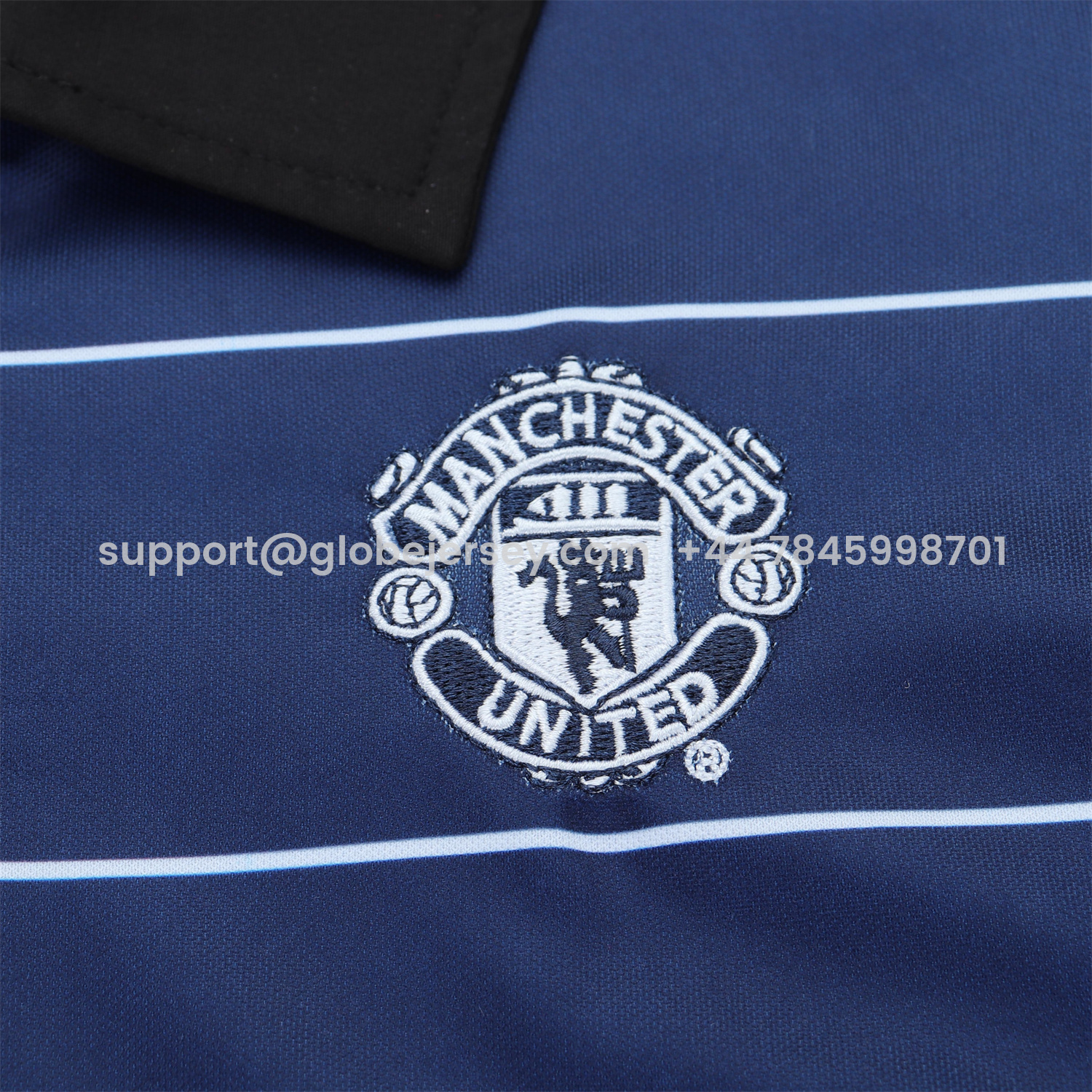 GlobeJersey-Retro Manchester United 1999-00 Away Kids Kit