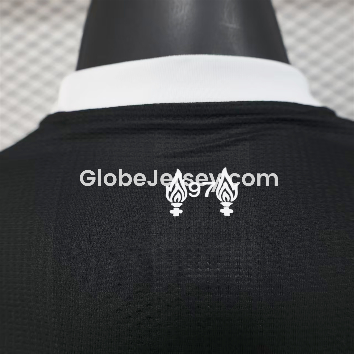 GlobeJersey-Liver.pool 25-26 Black Trefoil Goalkeeper Jersey - Player Version