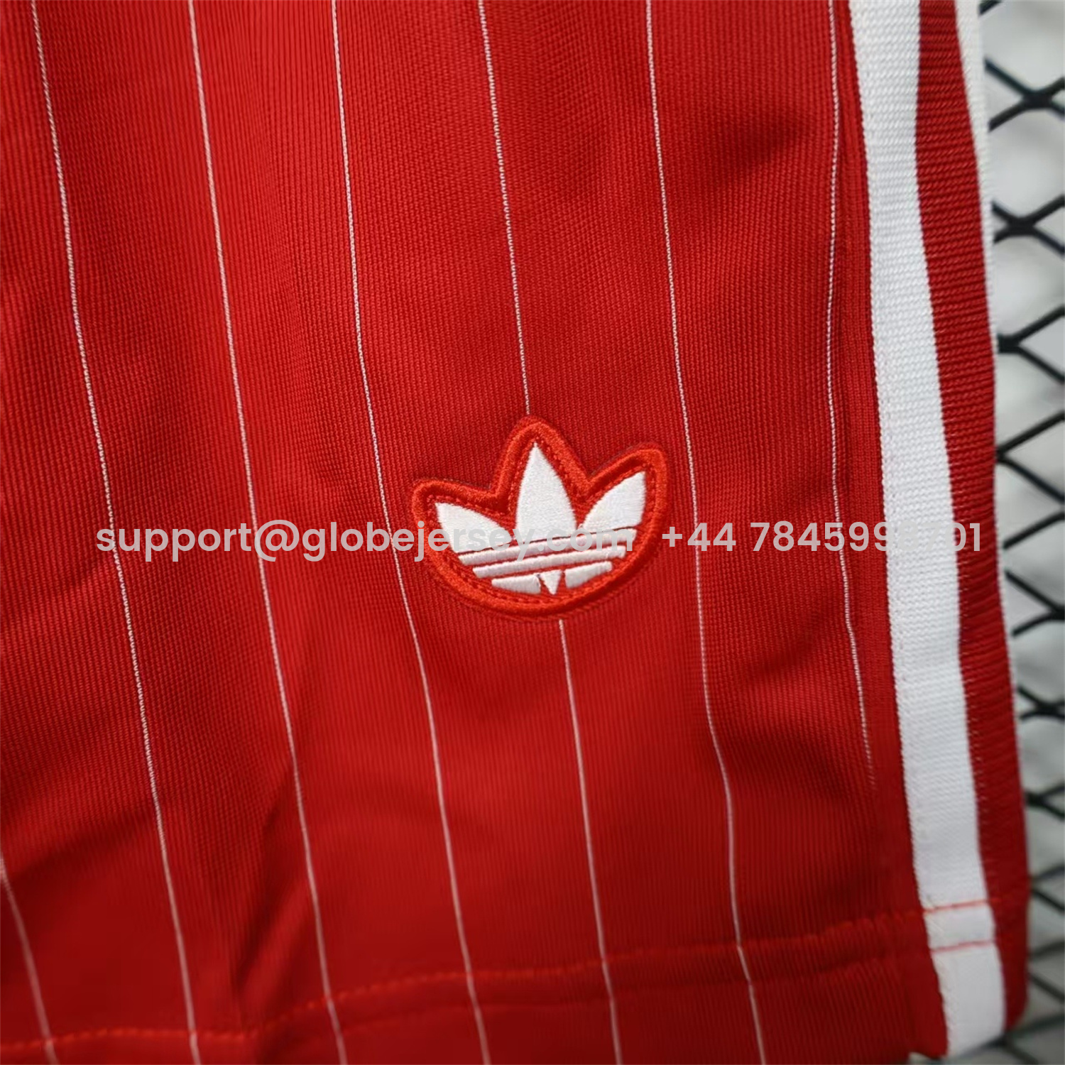 GlobeJersey-Manchester United 25-26 Trefoil Red Travel Shorts - Player Version