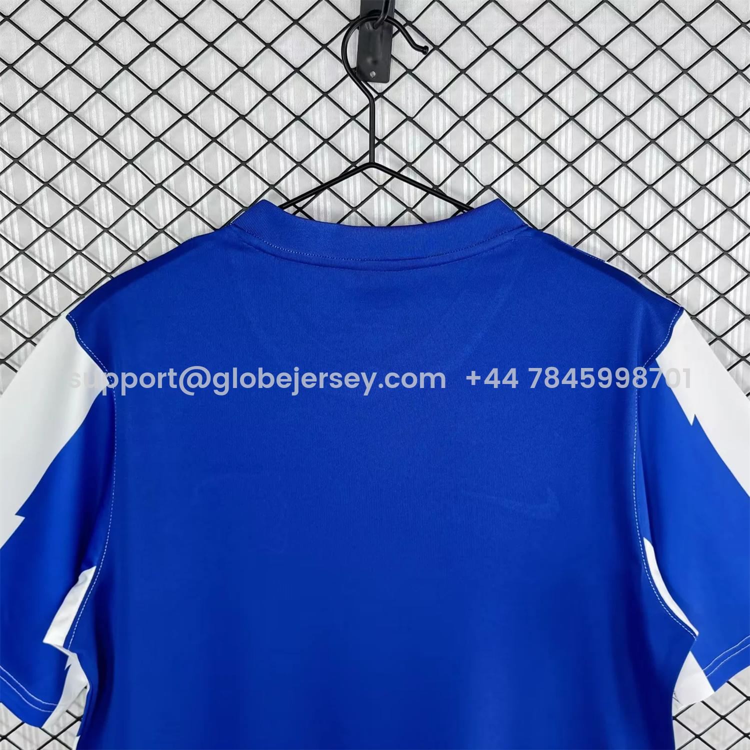 GlobeJersey-Retro Deportivo Alavés 2011-12 Home Jersey