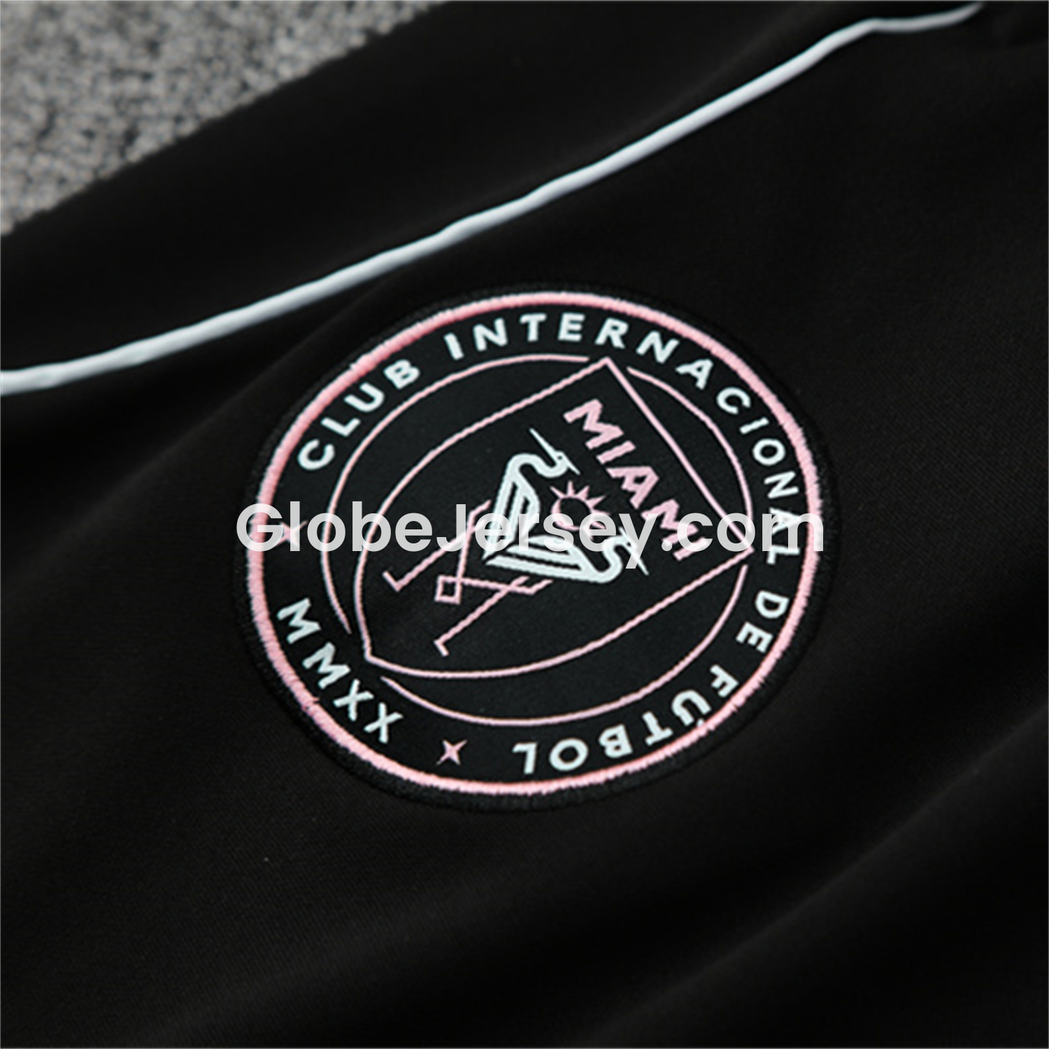 GlobeJersey-INT M.A.M 25-26 Kid Long Sleeves Training Set - Black Top & Black Pants
