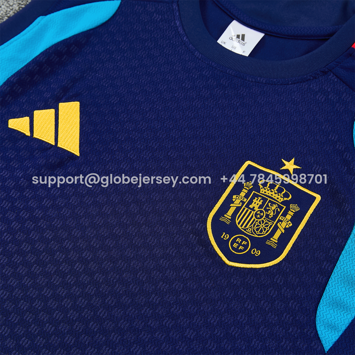 GlobeJersey-Spain 2026 Vest Training Set - Dark Blue Vest and Shorts