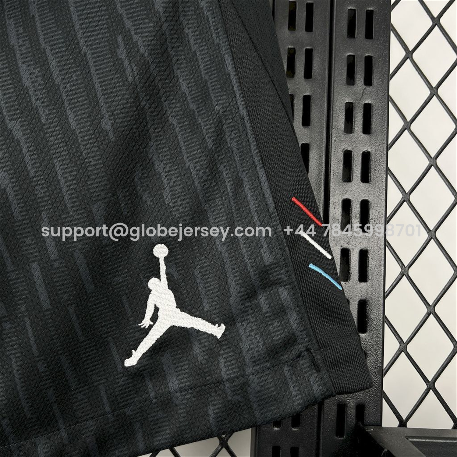 GlobeJersey-Paris Saint-Germain PSG 25-26 Fourth Shorts - Fans Version