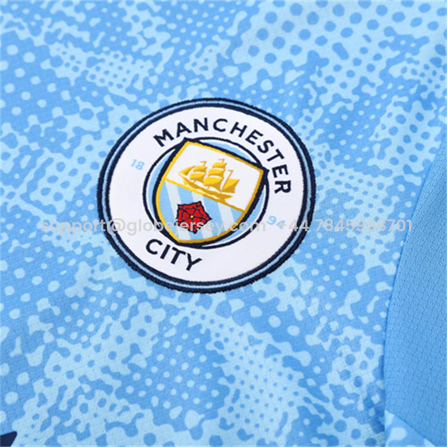 GlobeJersey-Manchester City 25-26 Short-Sleeve Training Set - Light Blue Camouflage Top & Deep Blue Shorts