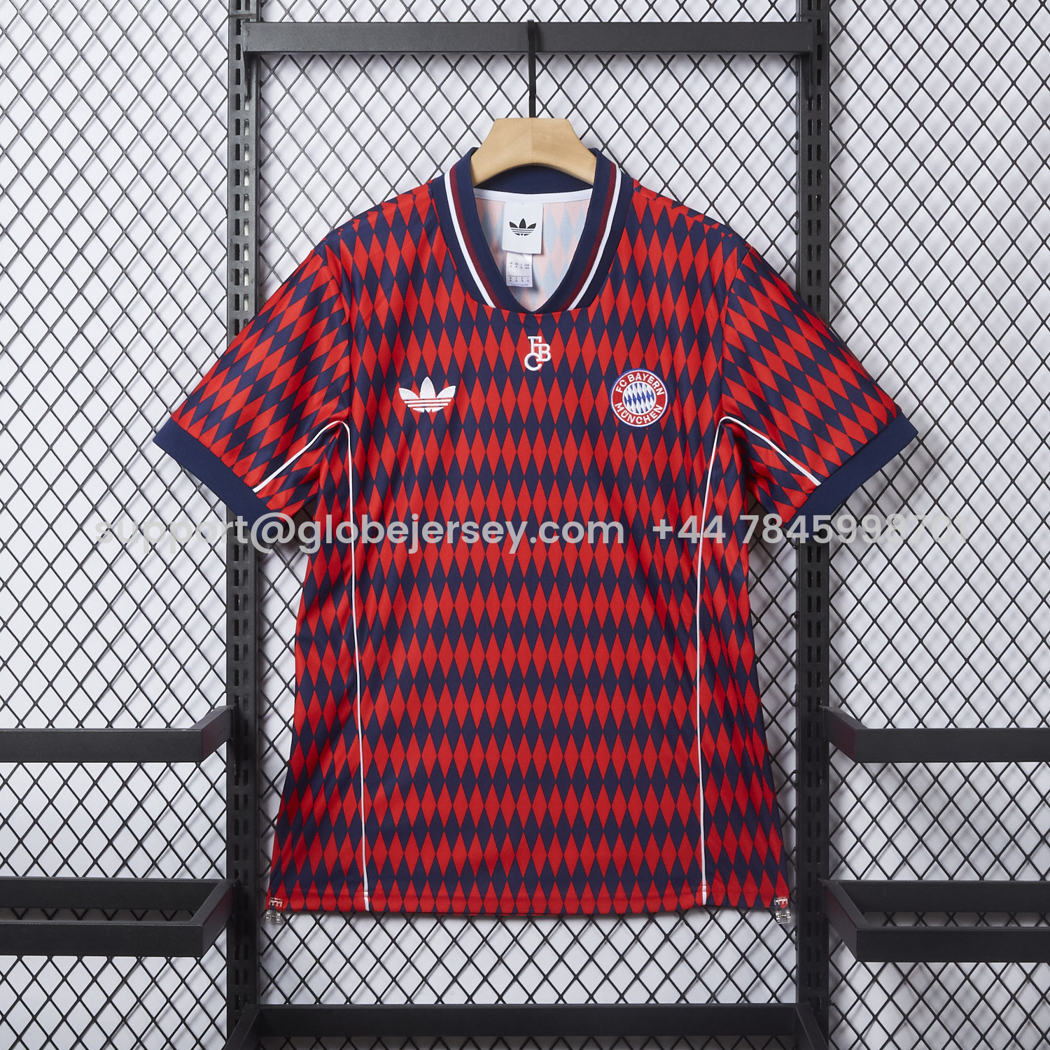 GlobeJersey-Bayern Munich 25-26 Trefoil Retro Style Red And Deep Blue Jersey - Fans Version