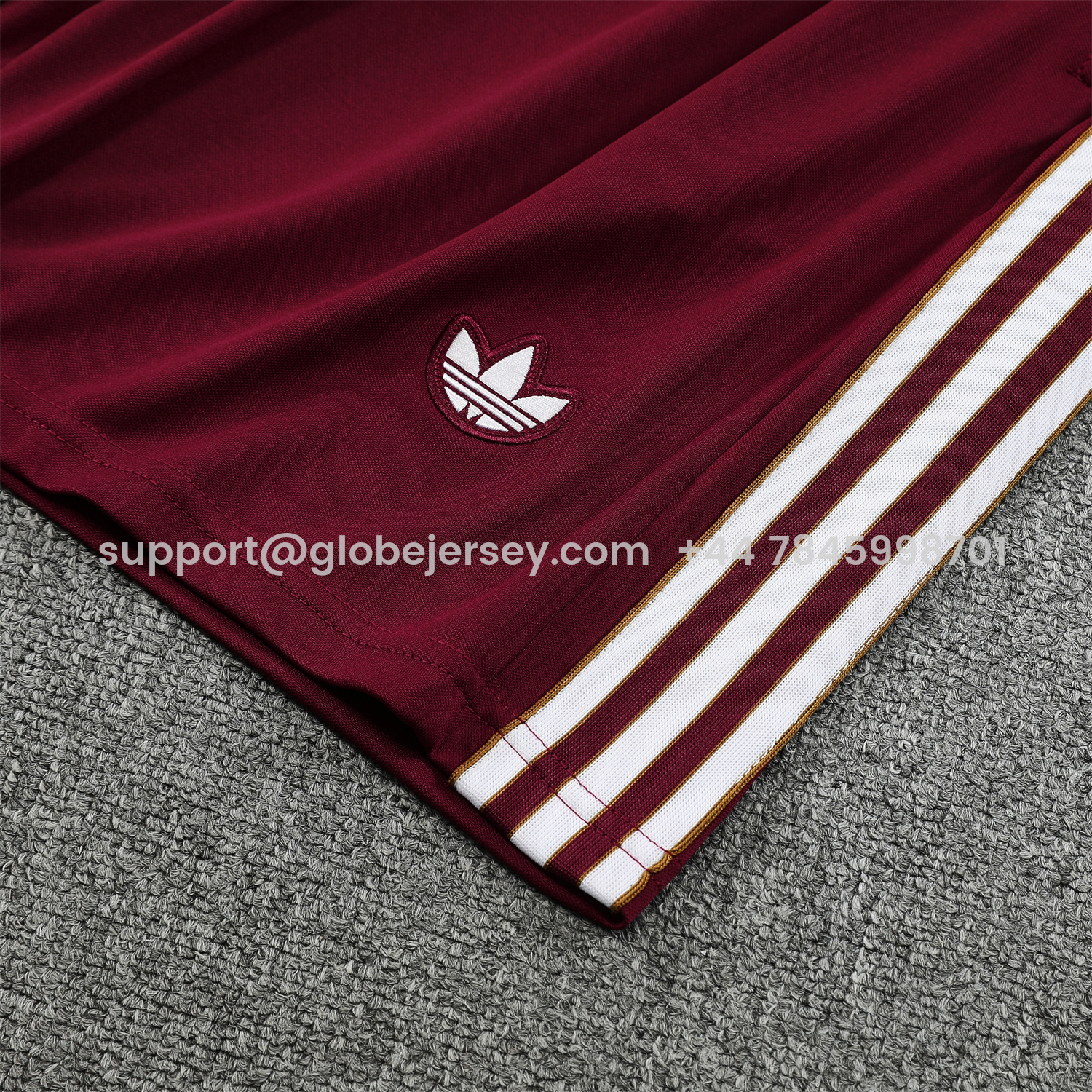 GlobeJersey-Arsenal 25-26 Retro Style Vest Training Set - Burgundy With White Stripes Top & Pants