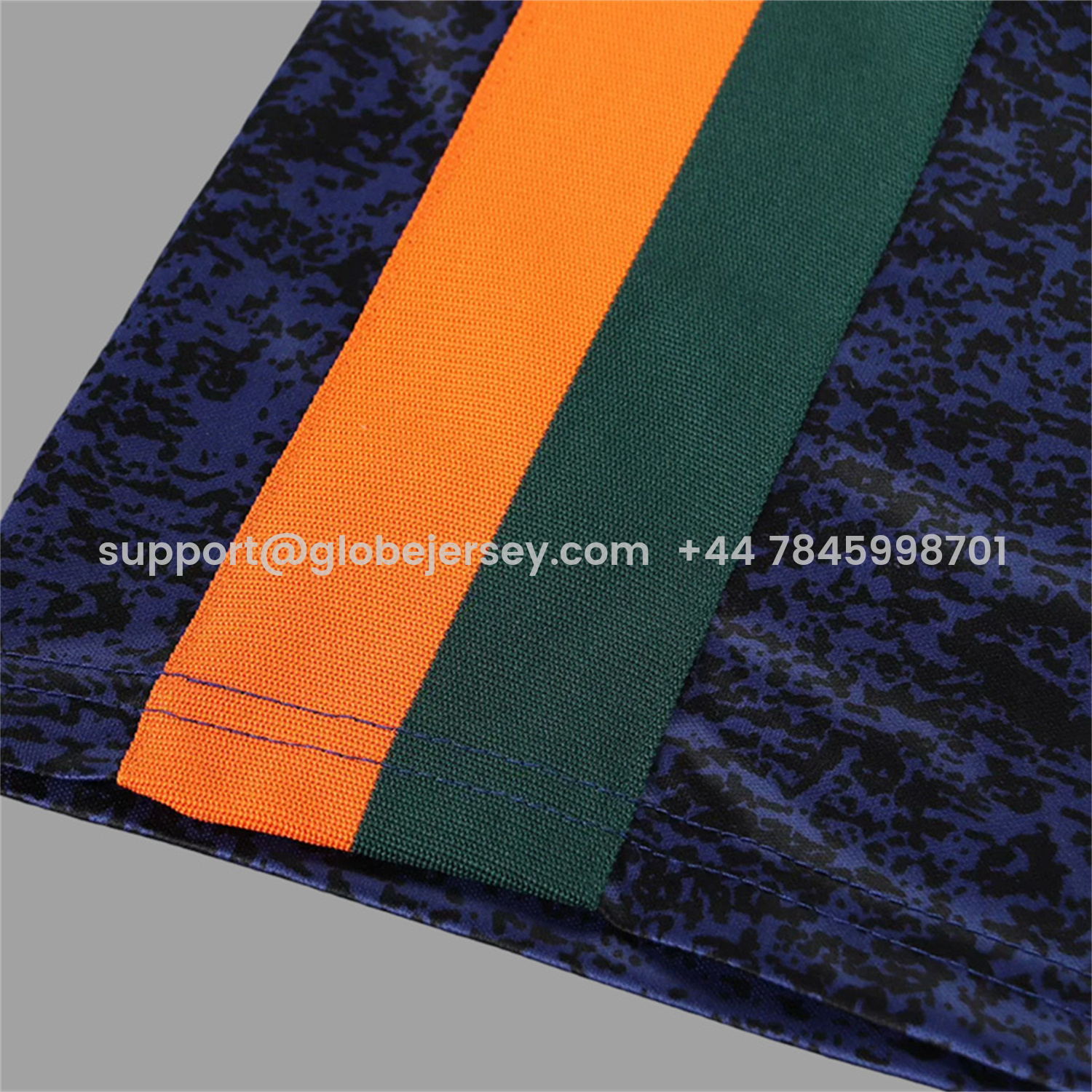 GlobeJersey-Retro Newcastle United 1997-98 Away Kids Kit