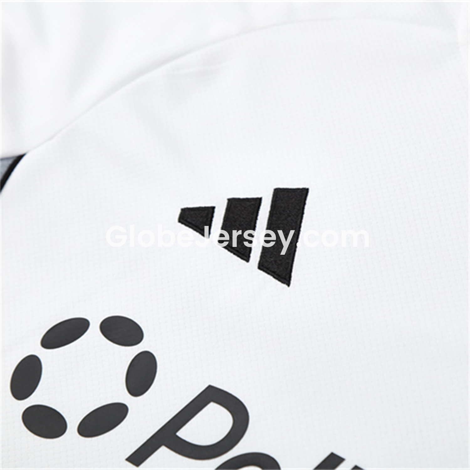 GlobeJersey-INT M.A.M 25-26 Short-Sleeve Training Set - White Top and Black Shorts