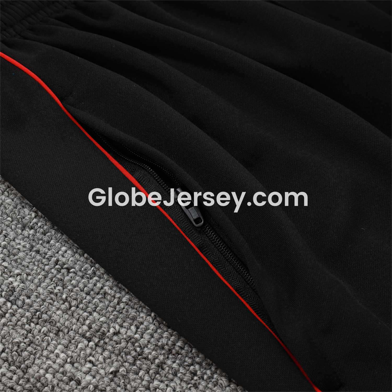 GlobeJersey-Bayern Munich 25-26 Jacket Training Tracksuit - Army Green Top and Black Pants