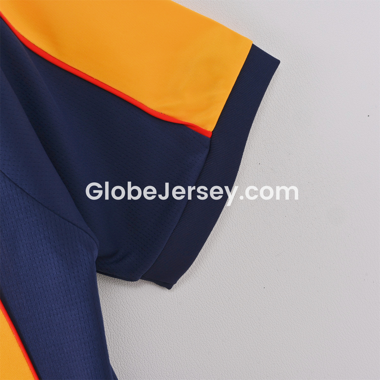 GlobeJersey-Retro Club América 2001-02 Home Jersey
