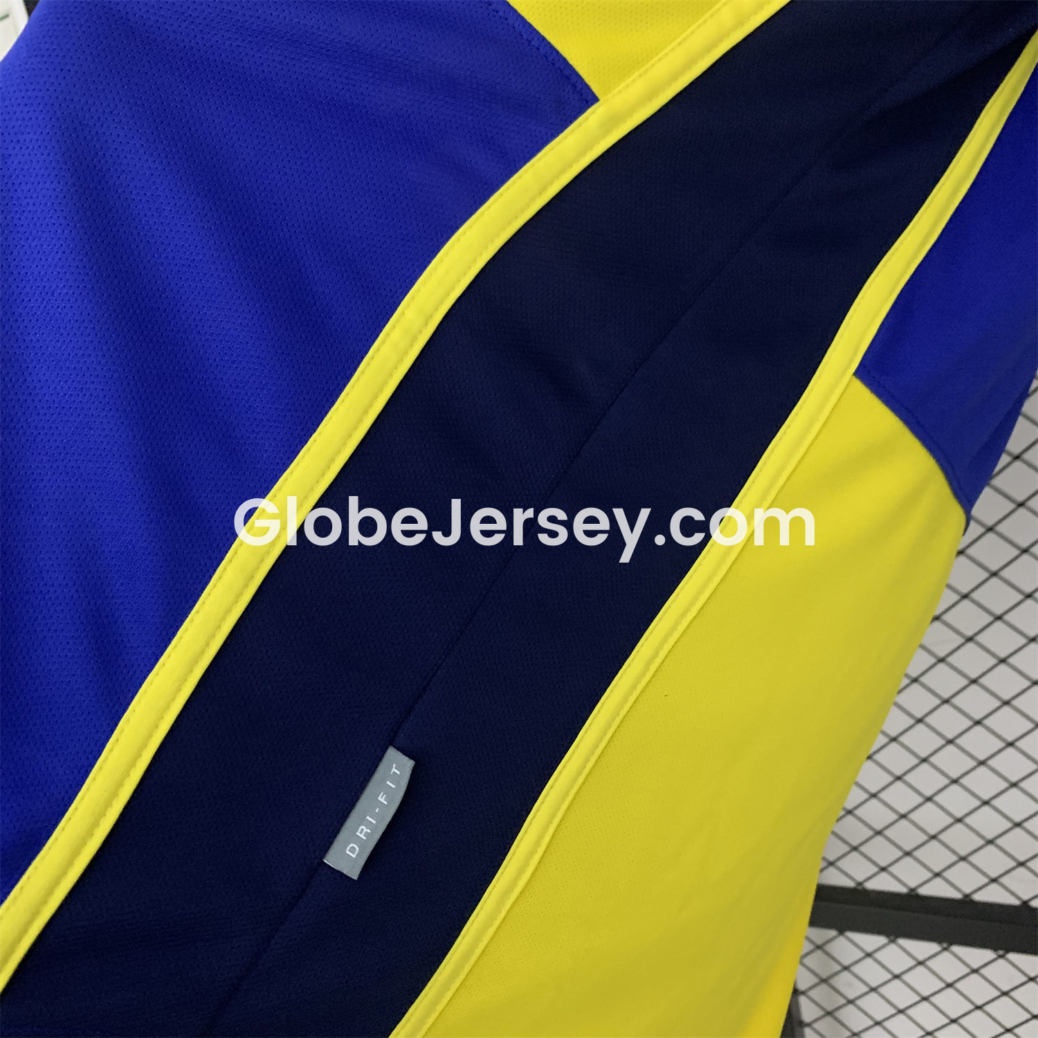 GlobeJersey-Retro Boca Juniors 2002-03 Home Jersey