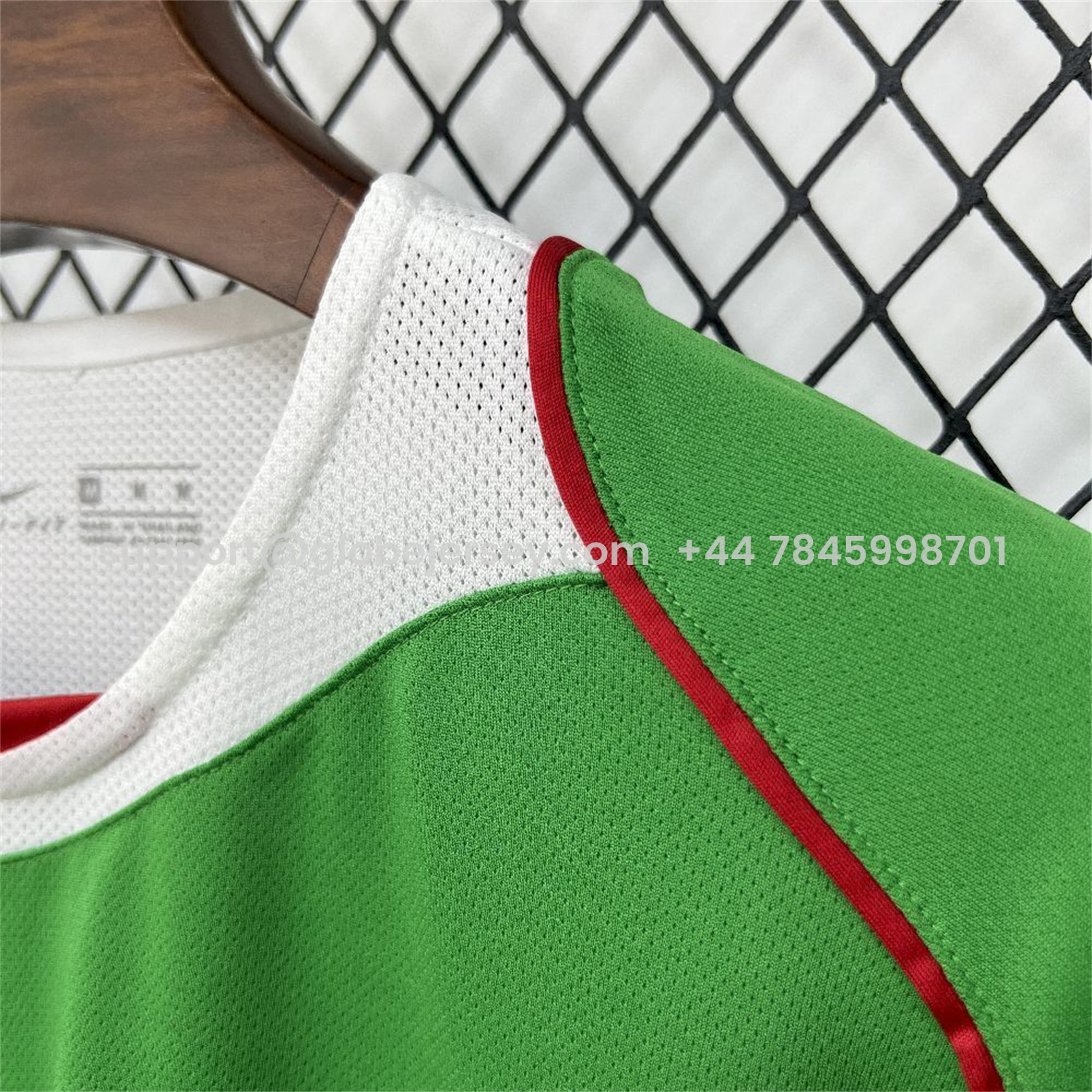 GlobeJersey-Retro Mexico 2004-05 Home Jersey