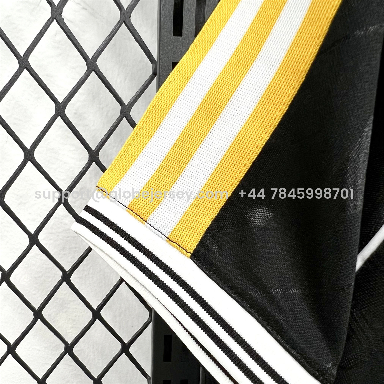 GlobeJersey-Real Madrid 26-27 Black Casual Jersey - Fans Version