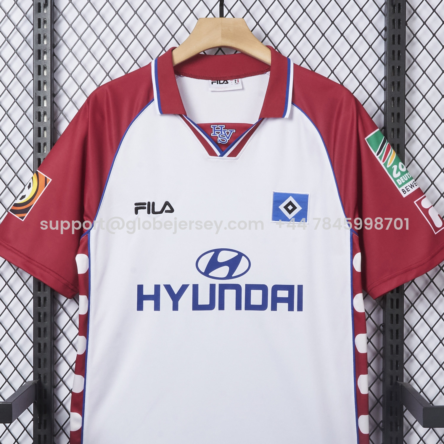 GlobeJersey-Retro Hamburger SV 1999-00 Home Jersey