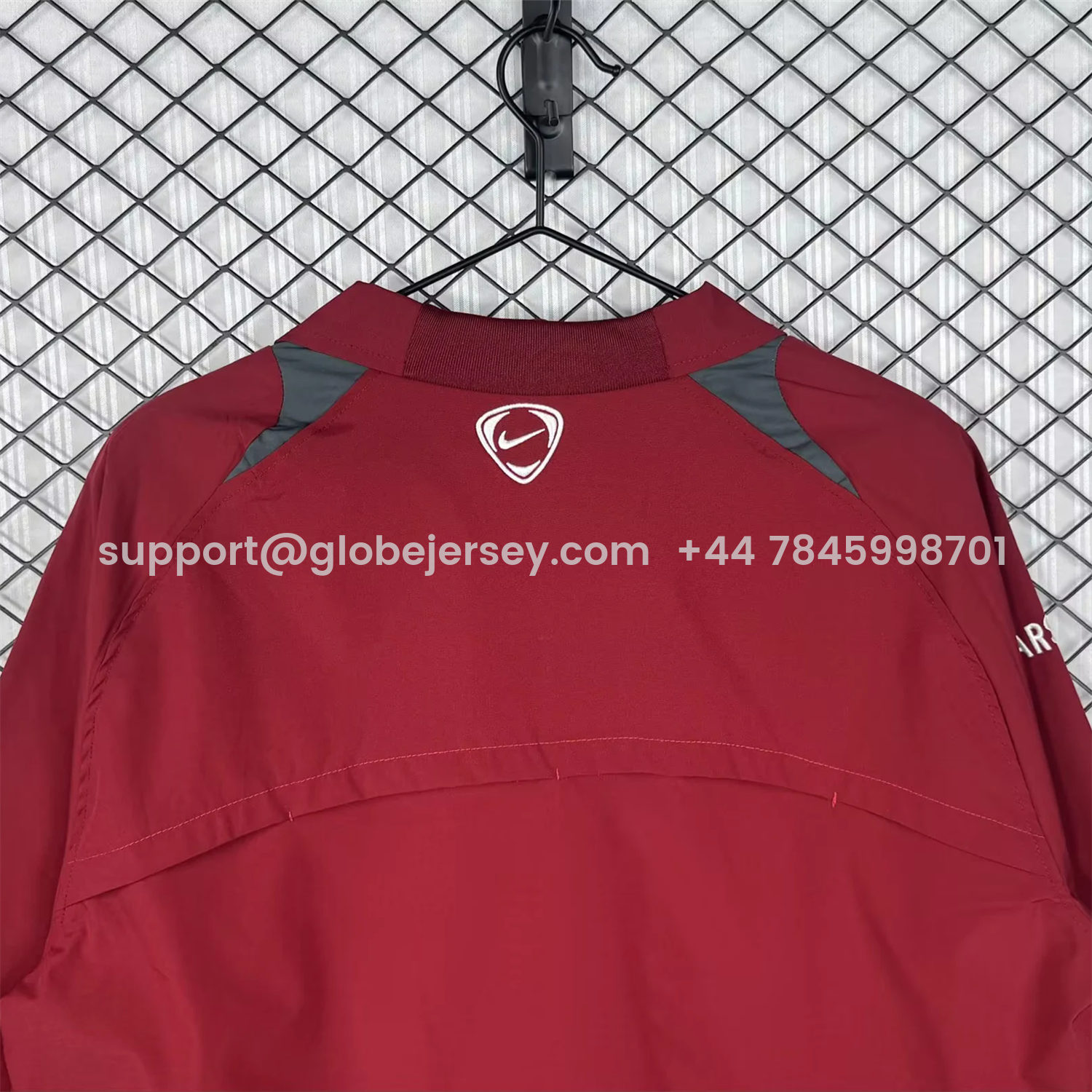 GlobeJersey-Retro Arsenal 2005-06 Home Windbreaker Jacket - Red