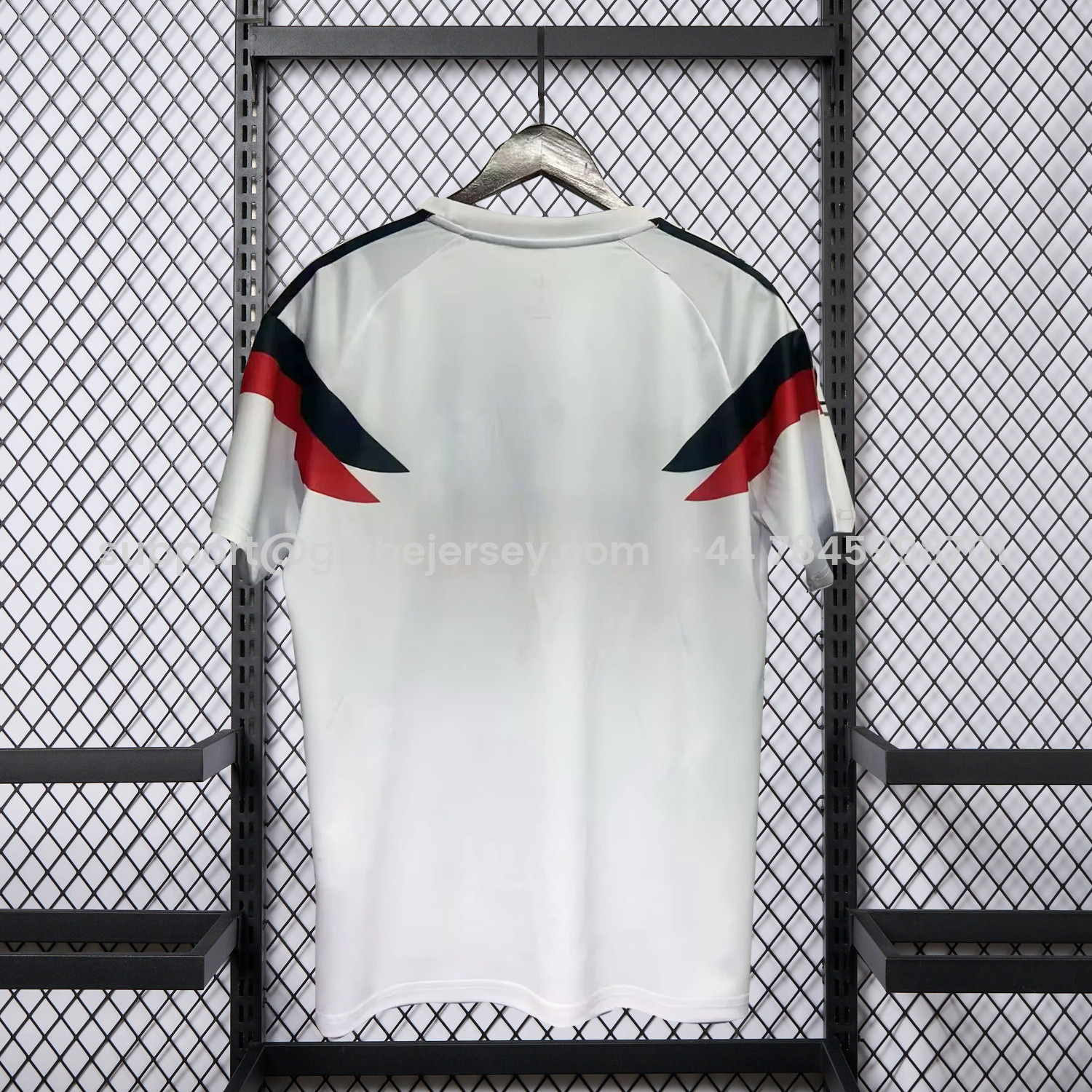 GlobeJersey-Colo Colo 25-26 Retro Style White Jersey - Fans Version