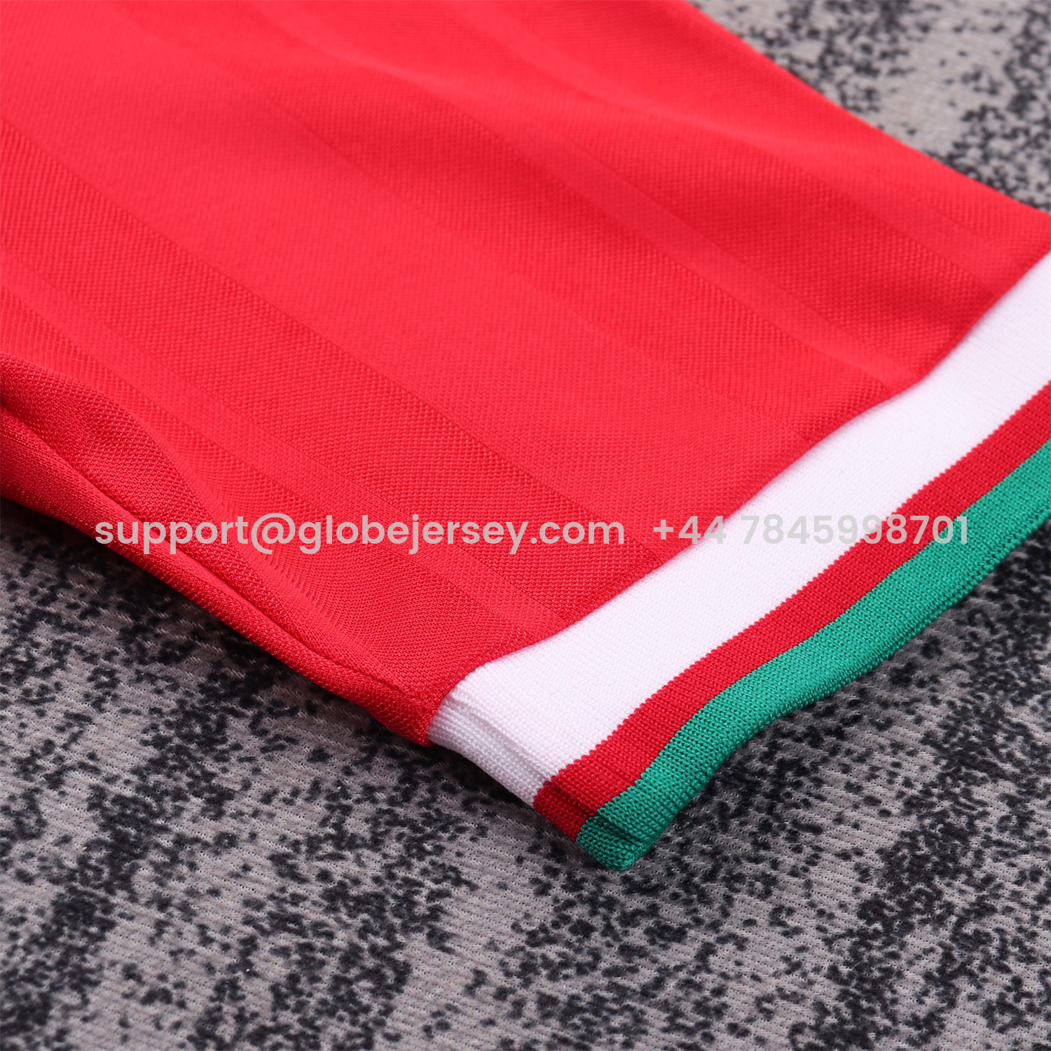 GlobeJersey-Retro Liver.pool 1993-95 Home Kids Kit