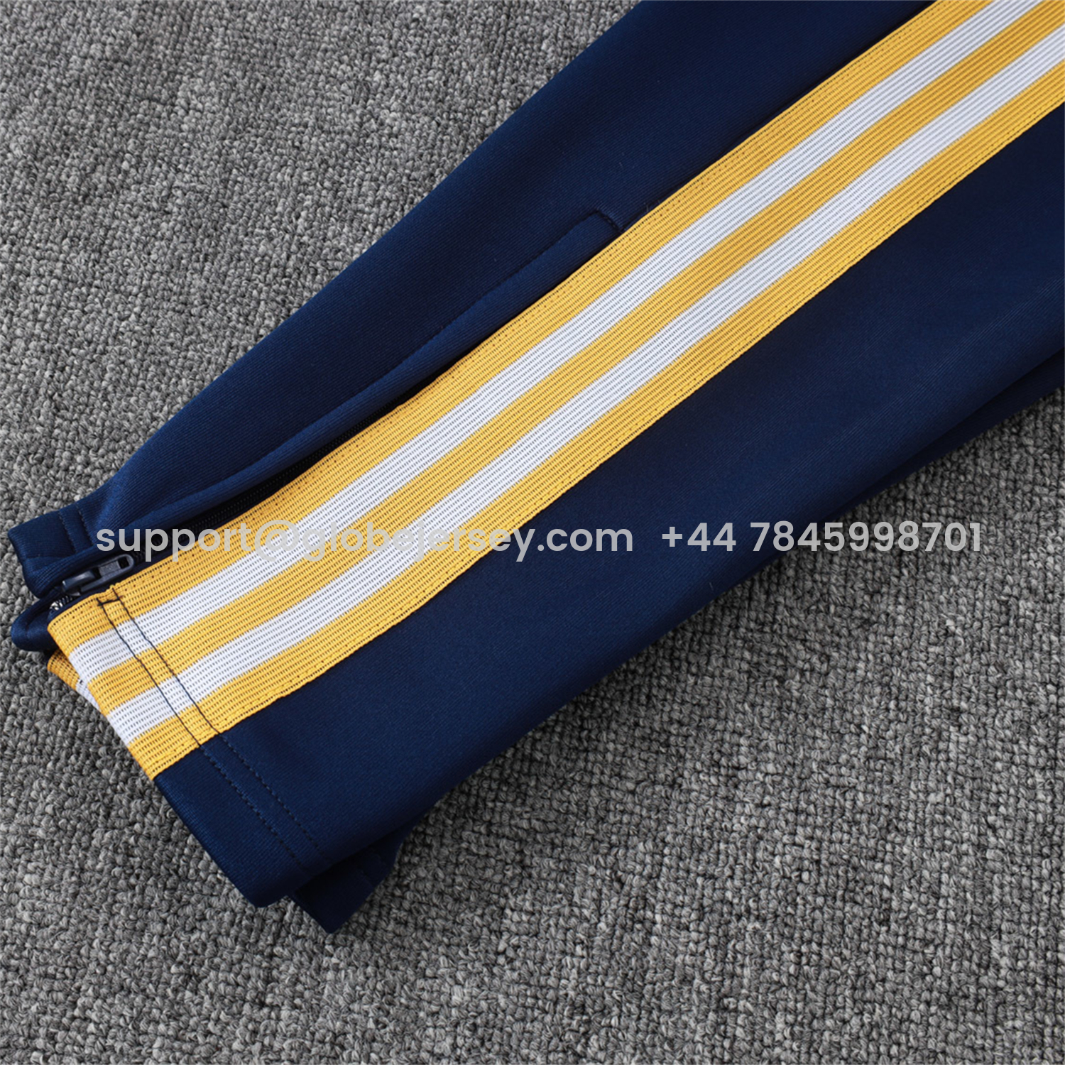 GlobeJersey-Real Madrid 26-27 Long Sleeves Training Set - Dark Blue Top And Pants