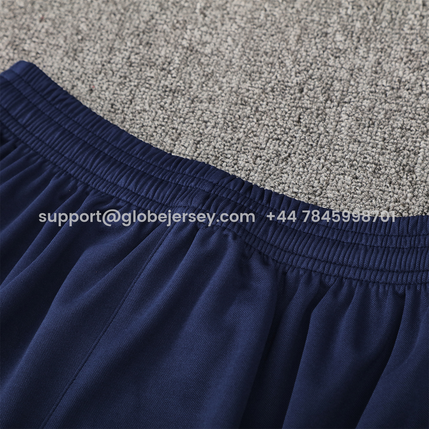 GlobeJersey-Barcelona 25-26 Short-Sleeve Training Set - Colors Top & Dark Blue Pants