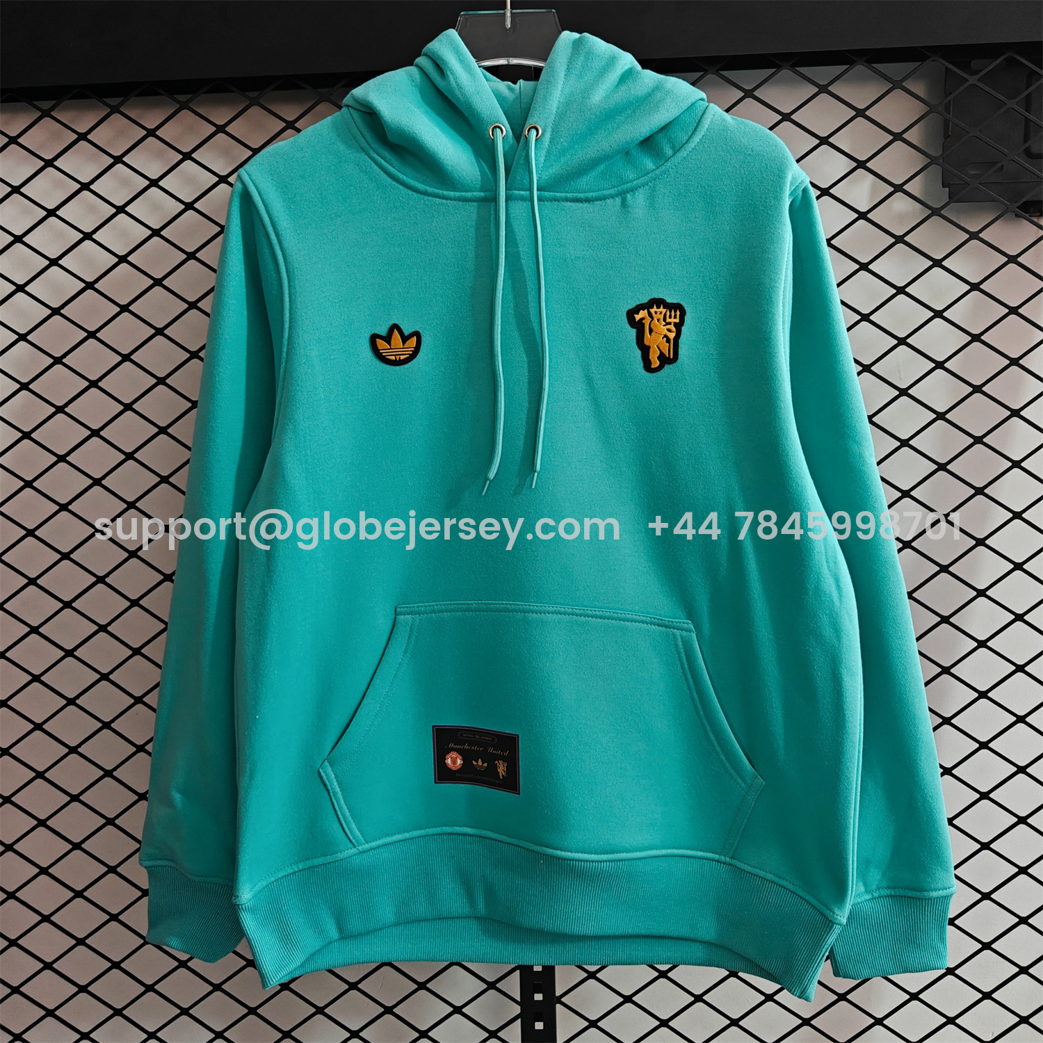 GlobeJersey-Manchester United 25-26 Originals Terrace Icon Unisex Pullover Hoodie with Yellow Logo