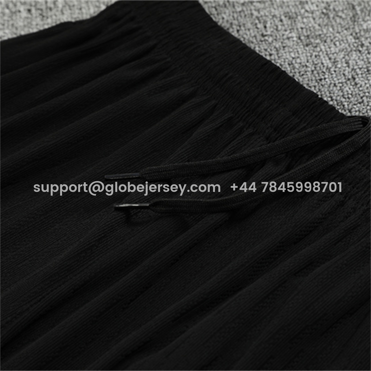 GlobeJersey-Paris Saint-Germain PSG 25-26 Kids Long Sleeve Training Set - Player Version - Black Top and Black Pants