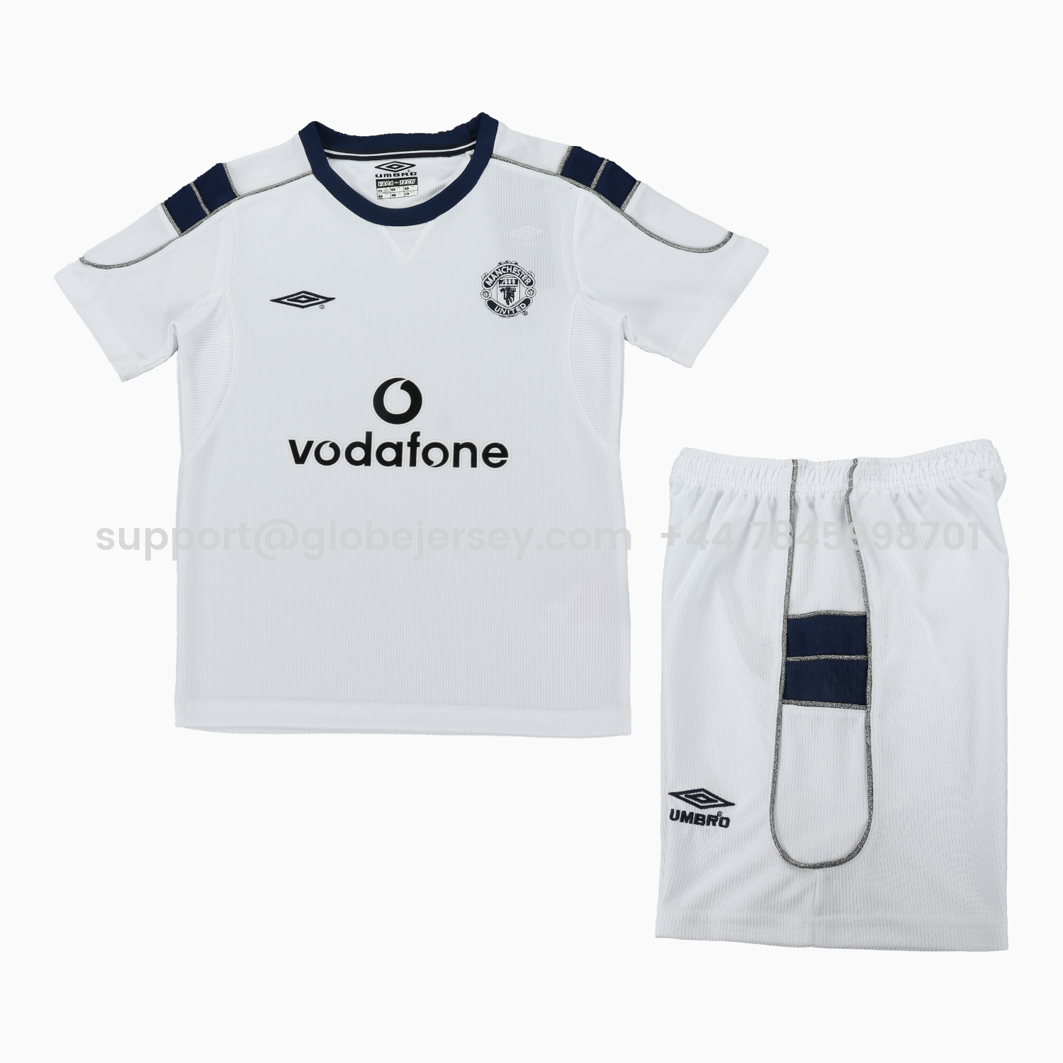 GlobeJersey-Retro Manchester United 2000-01 Away Kids Kit