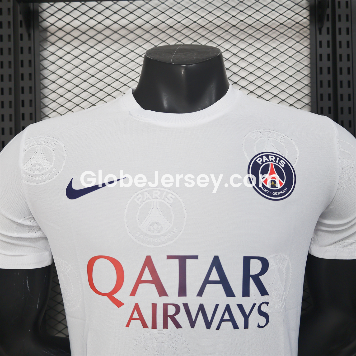 GlobeJersey-Paris Saint-Germain PSG 25-26 White Jersey with Team Logo Decoration and Gradient Advertising - Player Version