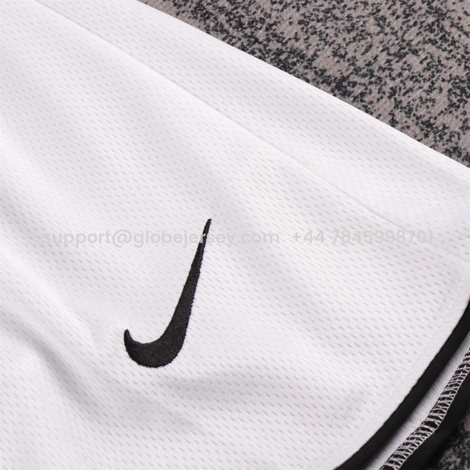 GlobeJersey-Retro Manchester United 2007-08 Home Kids Kit