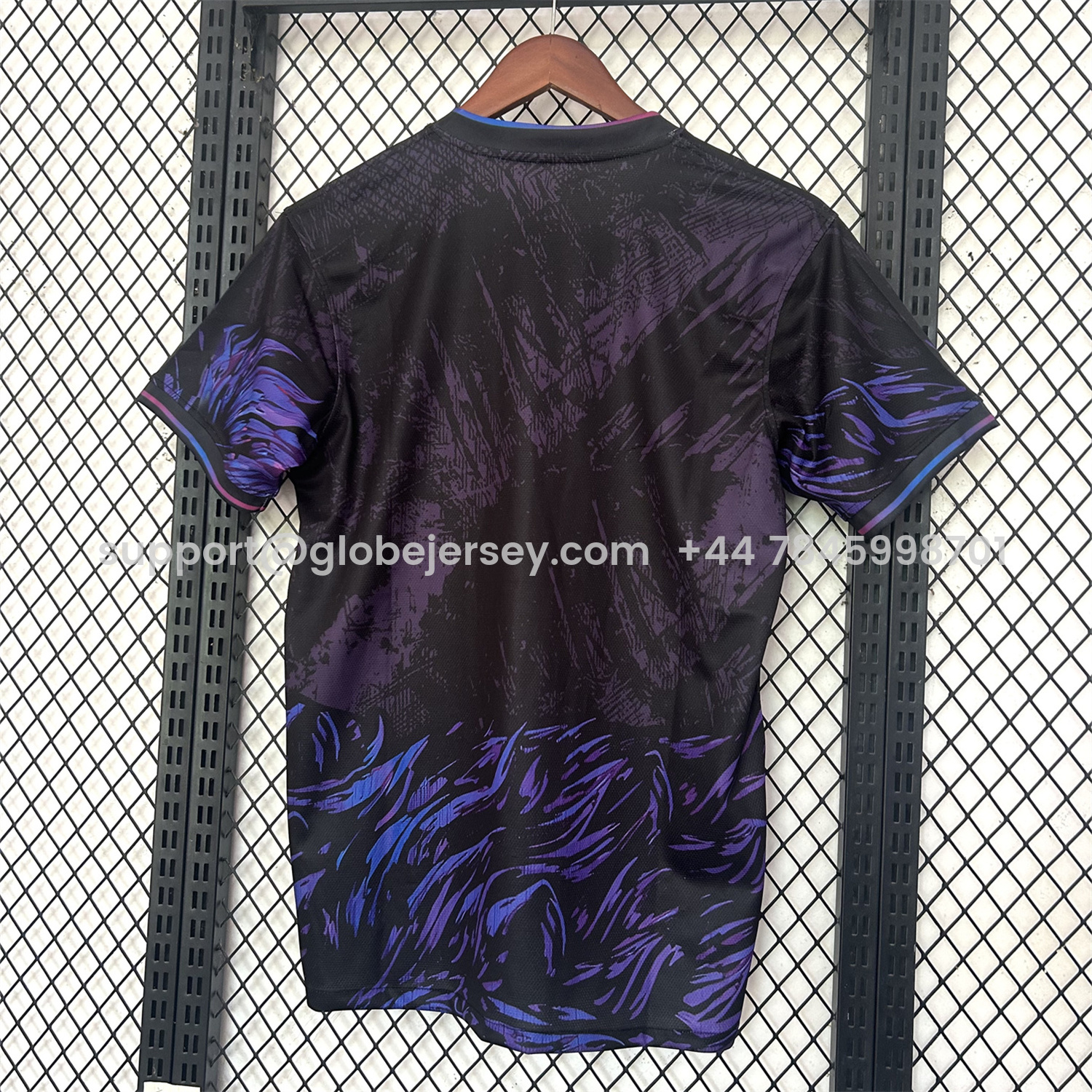 GlobeJersey-Barcelona 25-26 Purple Lion Black Jersey - Fans Version
