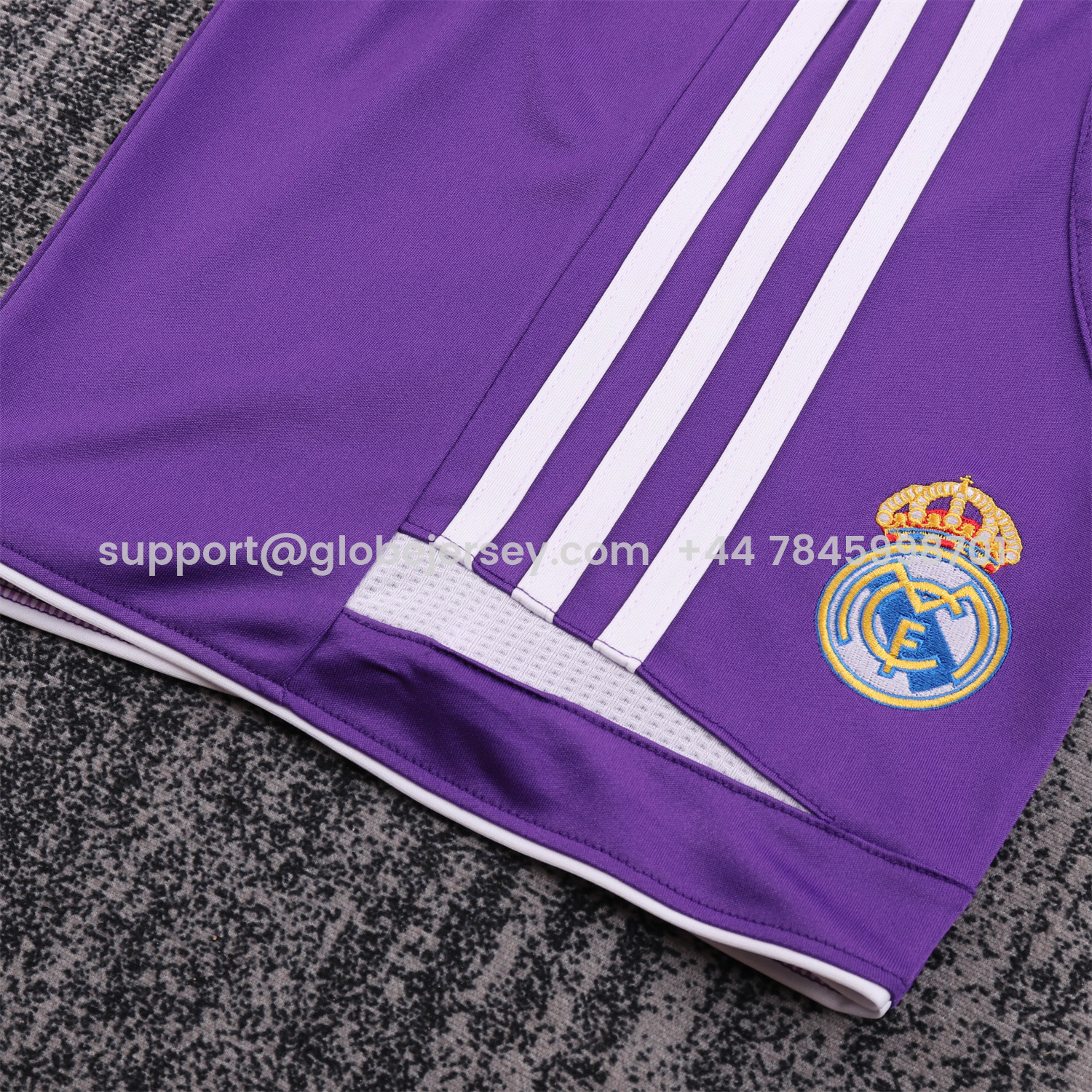GlobeJersey-Retro Real Madrid 2006-07 Away Purple Kids Kit