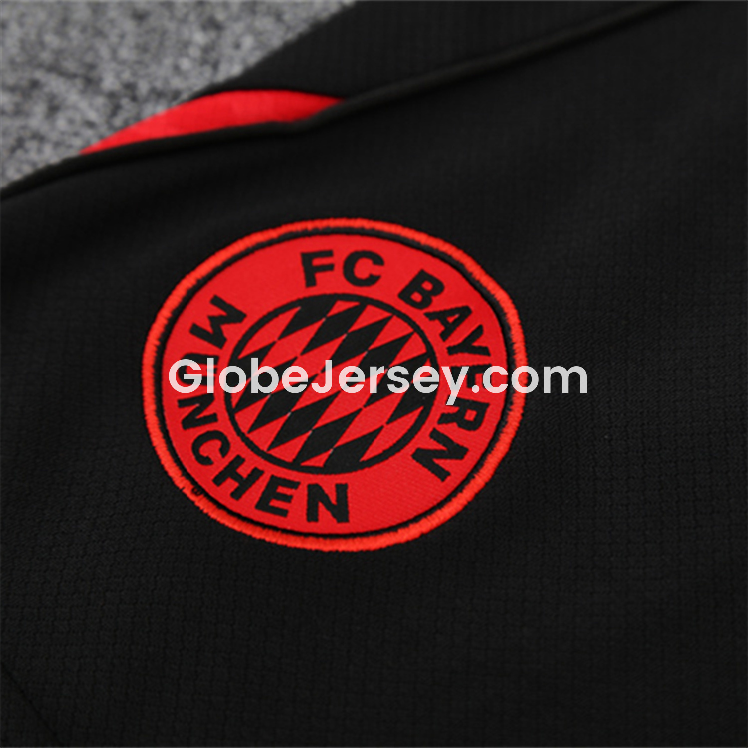 GlobeJersey-Bayern Munich 25-26 Short-Sleeve Training Set - Green Top & Black shorts
