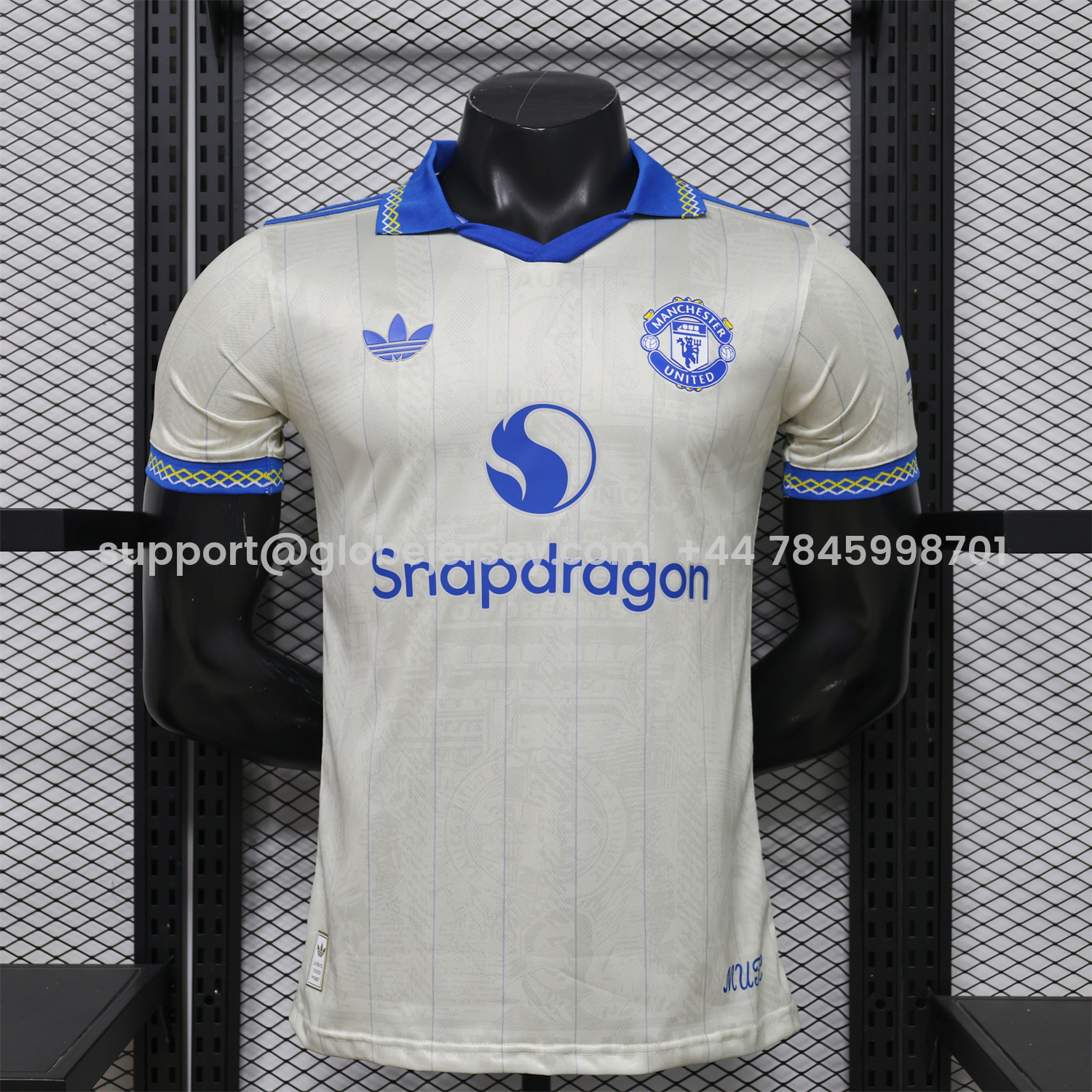 GlobeJersey-Manchester United 26-27 Terrace Icon Retro Casual Style Light Color Polo Jersey - Player Version