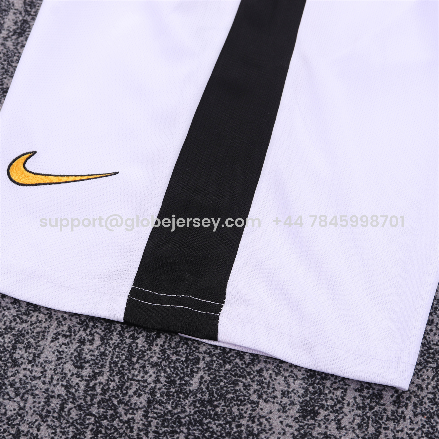 GlobeJersey-Retro Juventus 2014-15 Home Kids Kit