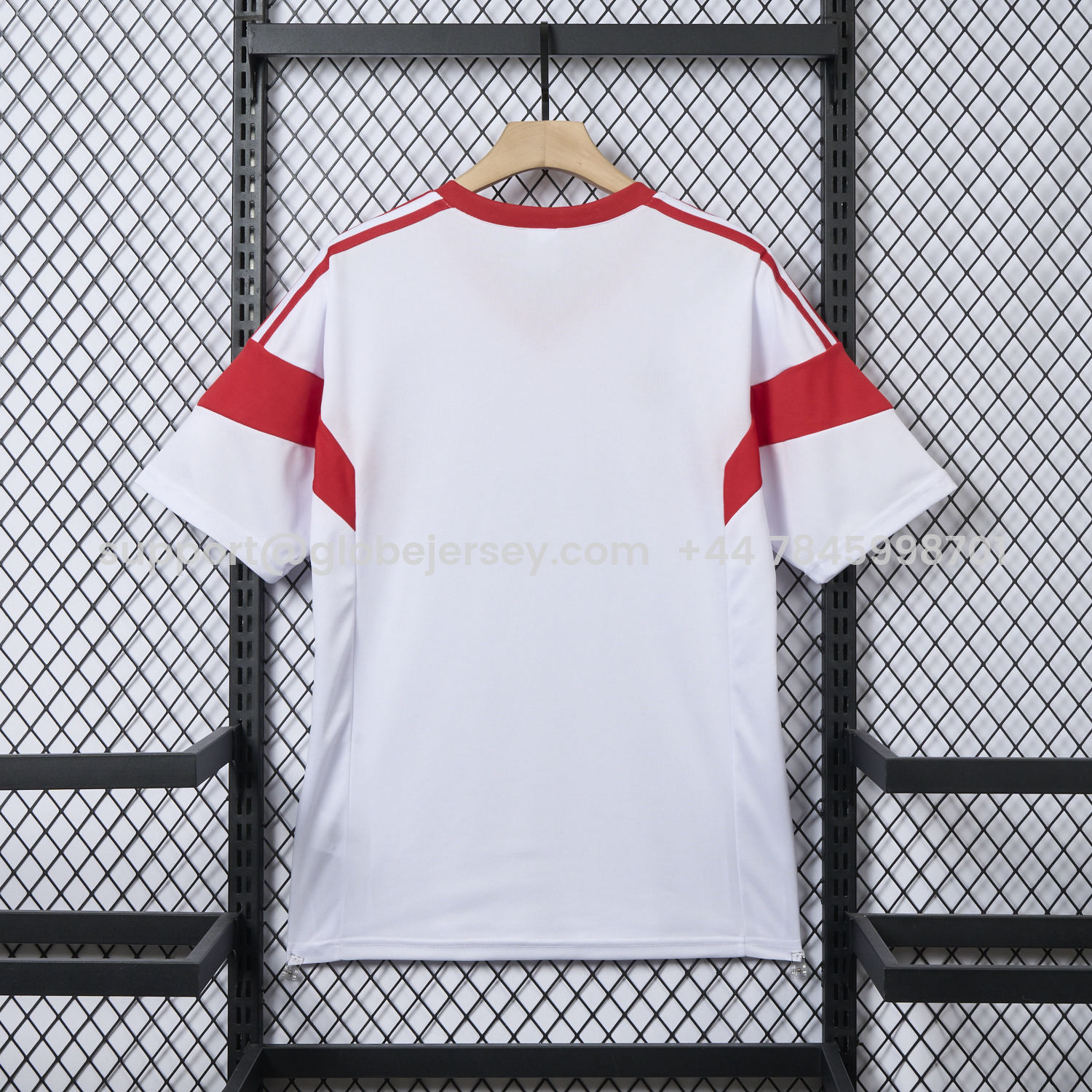 GlobeJersey-Retro Hamburger SV 1988 Home Jersey