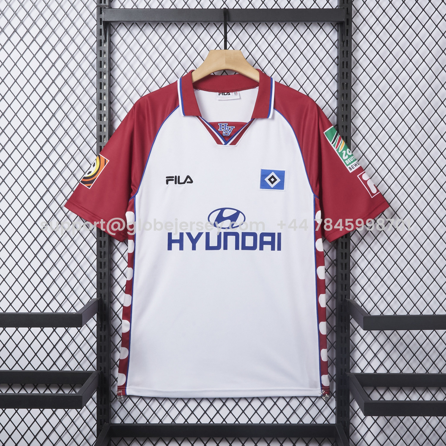 GlobeJersey-Retro Hamburger SV 1999-00 Home Jersey
