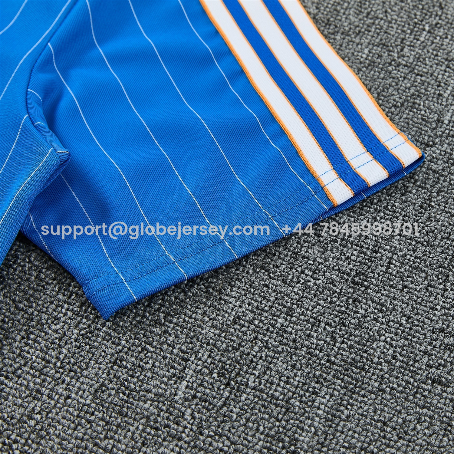 GlobeJersey-Real Madrid 25-26 Retro Style Short-Sleeve Training Set - Blue With White Stripes Top & Pants