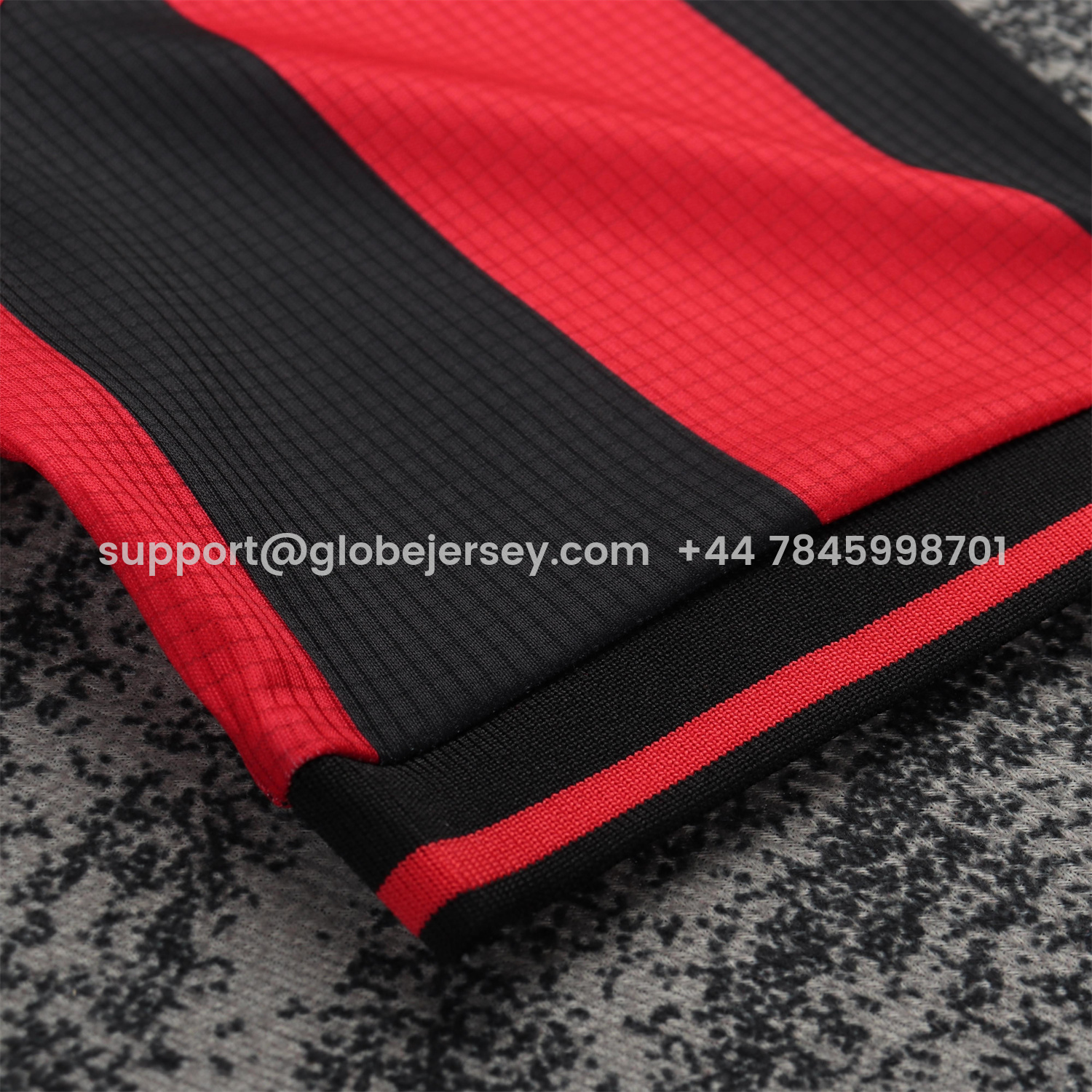 GlobeJersey-Retro AC Milan 1997-98 Home Kids Kit