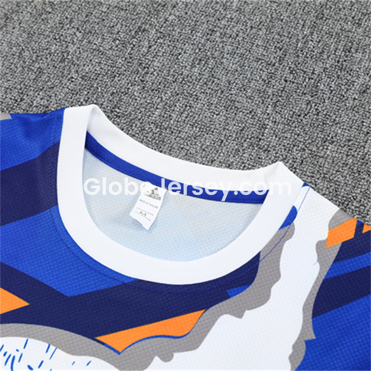 GlobeJersey-Real Madrid 25-26 Kid Short-Sleeve Training Set - CamouflageTop & Black Shorts