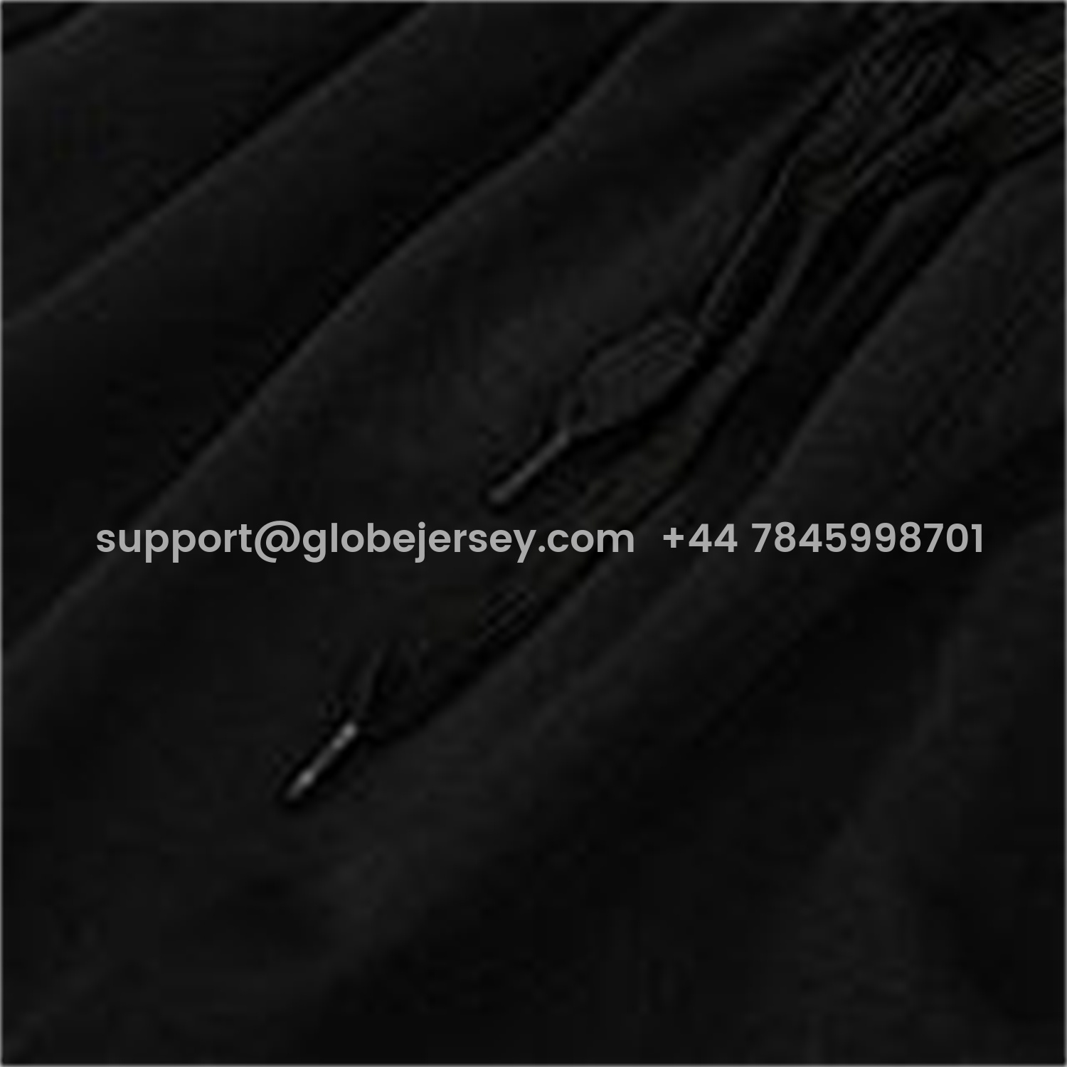 GlobeJersey-Real Madrid 25-26 Short-Sleeve Training Set - Light Grey Stripes Black Top & Black Shorts
