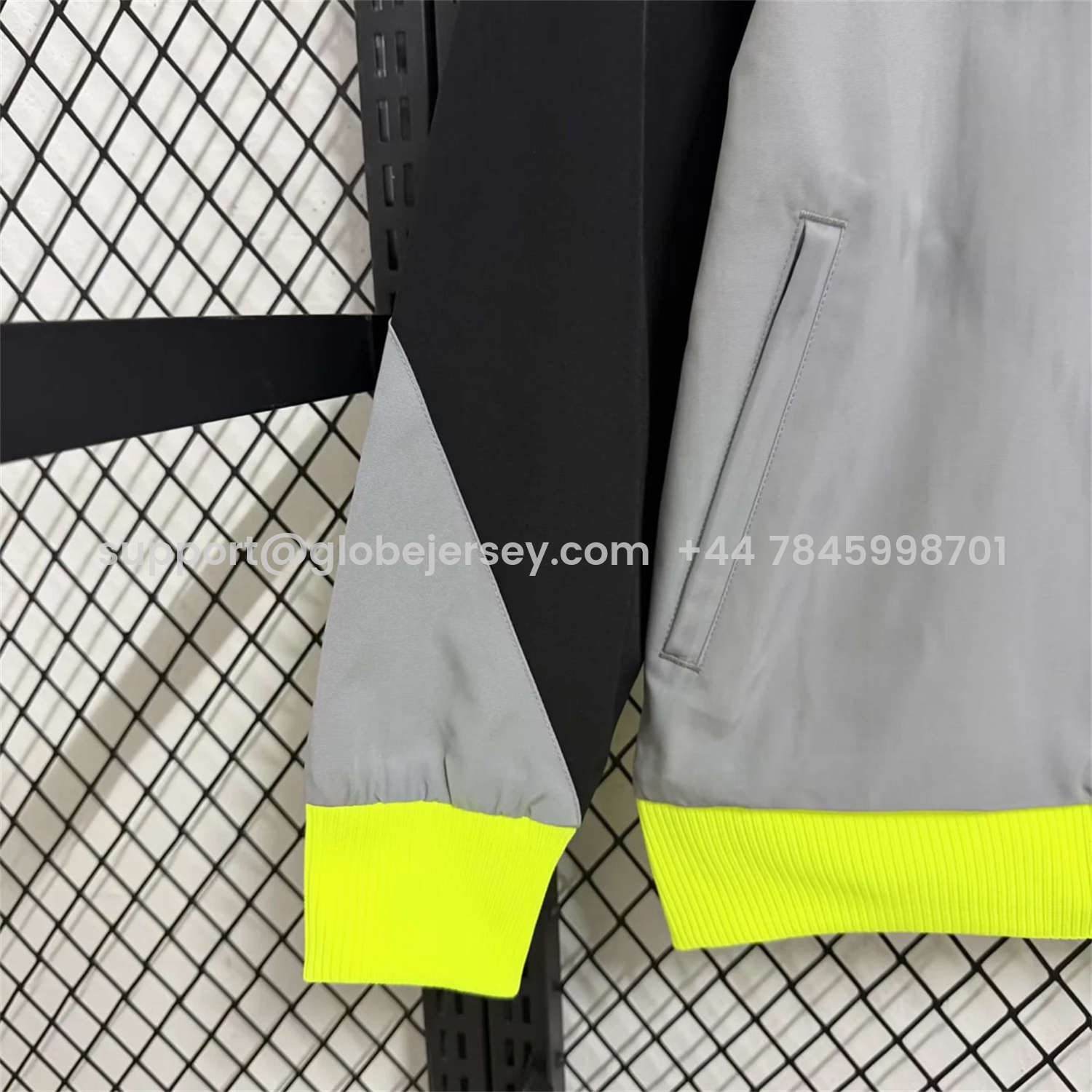 GlobeJersey-Sporting CP 25-26 Windbreaker Jacket - Grey