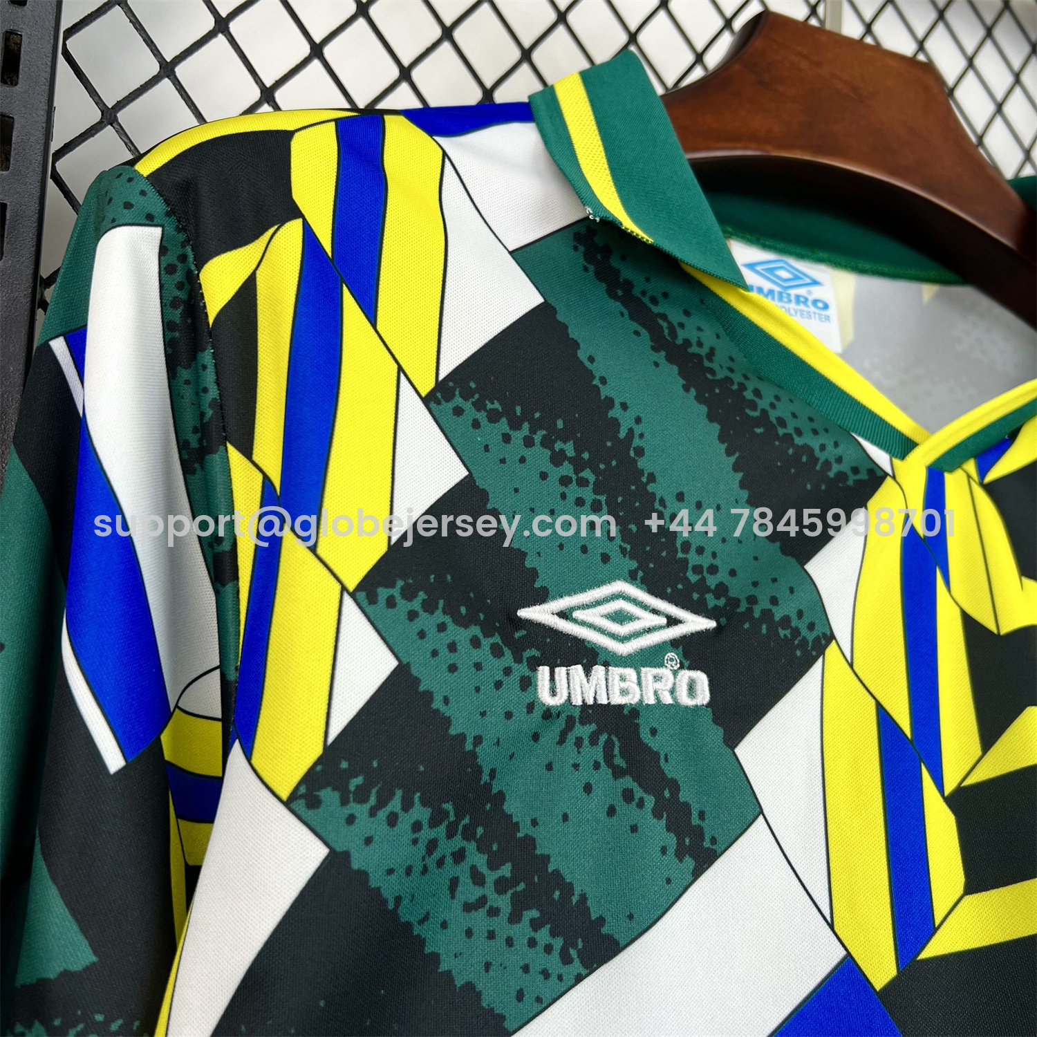 GlobeJersey-Retro Brazil 1994 Long Sleeves Goalkeeper Jersey