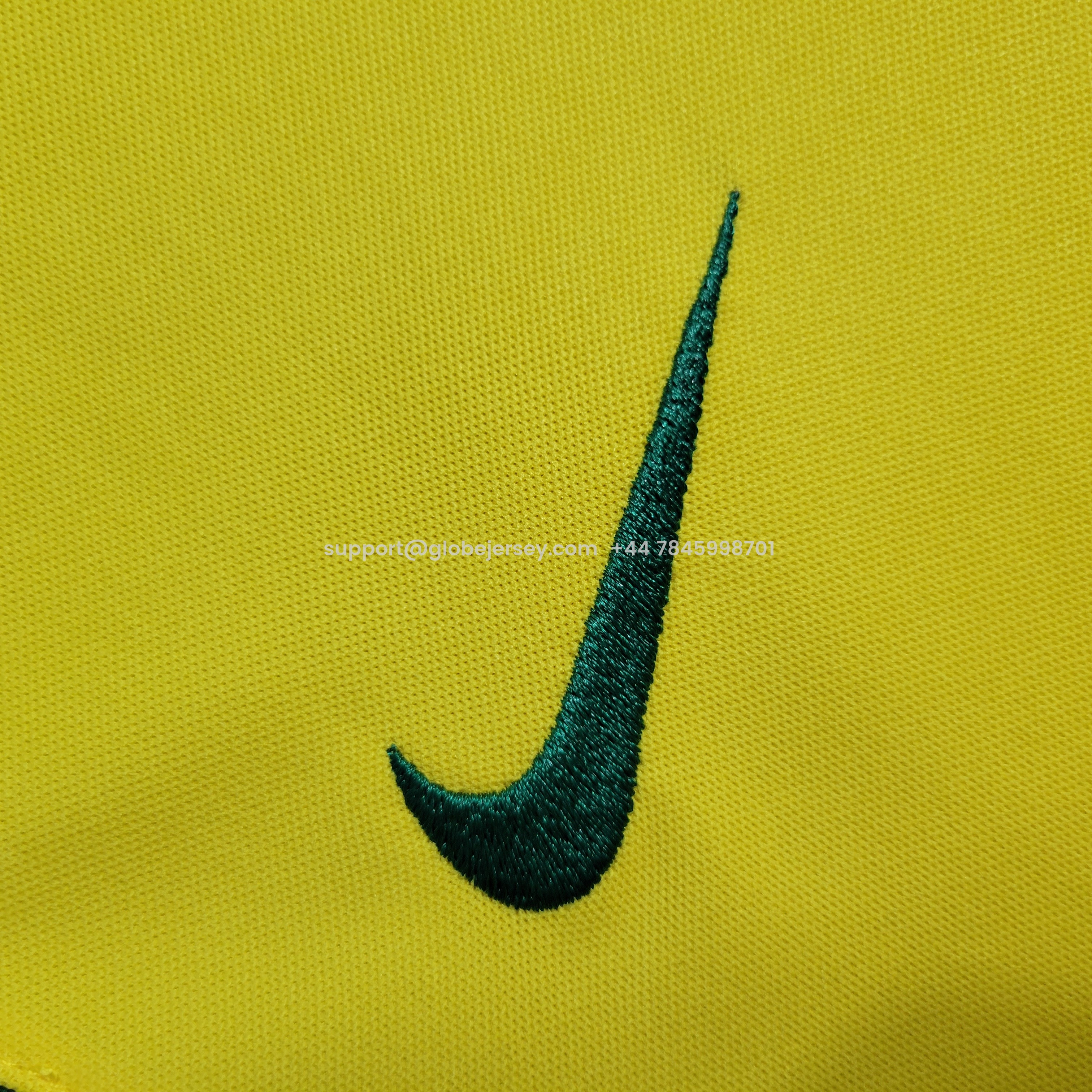 GlobeJersey-Retro Brazil 2002 Home Stadium Jersey