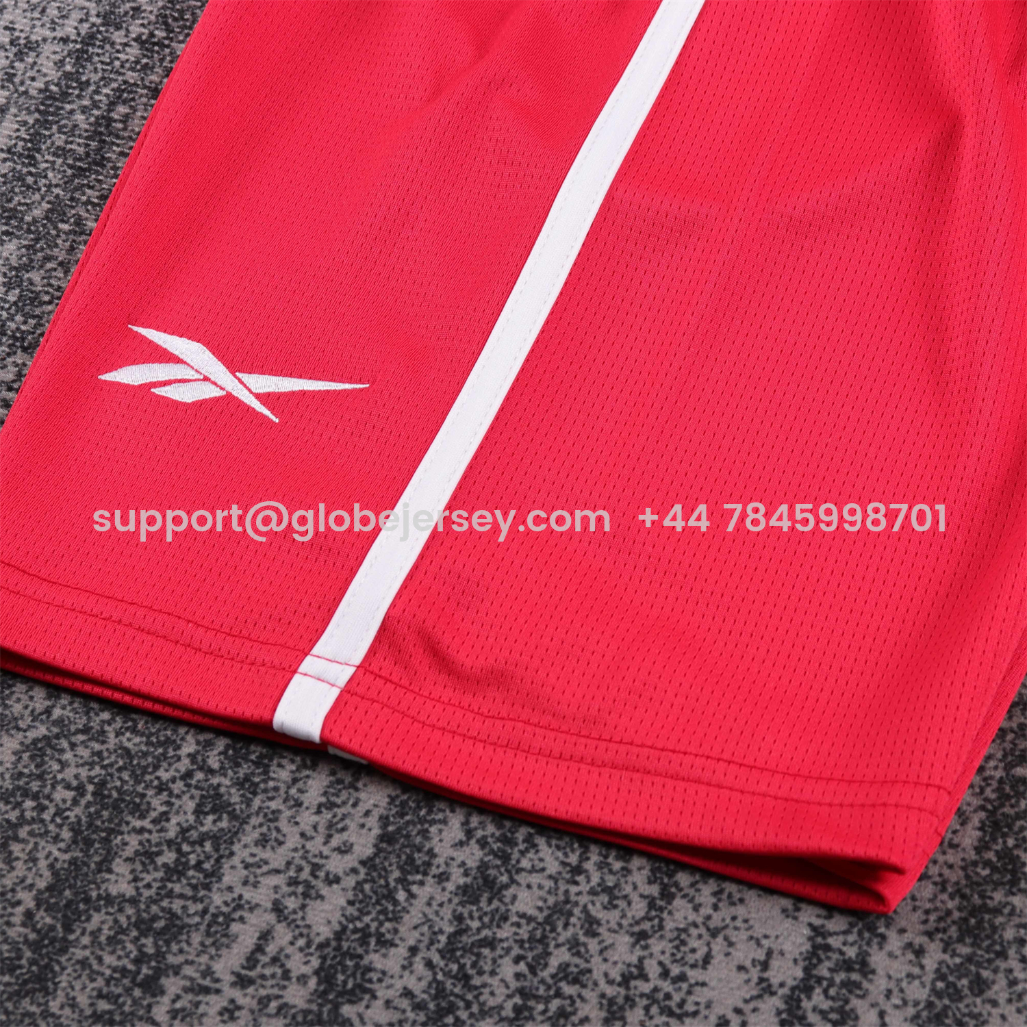 GlobeJersey-Retro Liver.pool 1997-98 Home Kids Kit