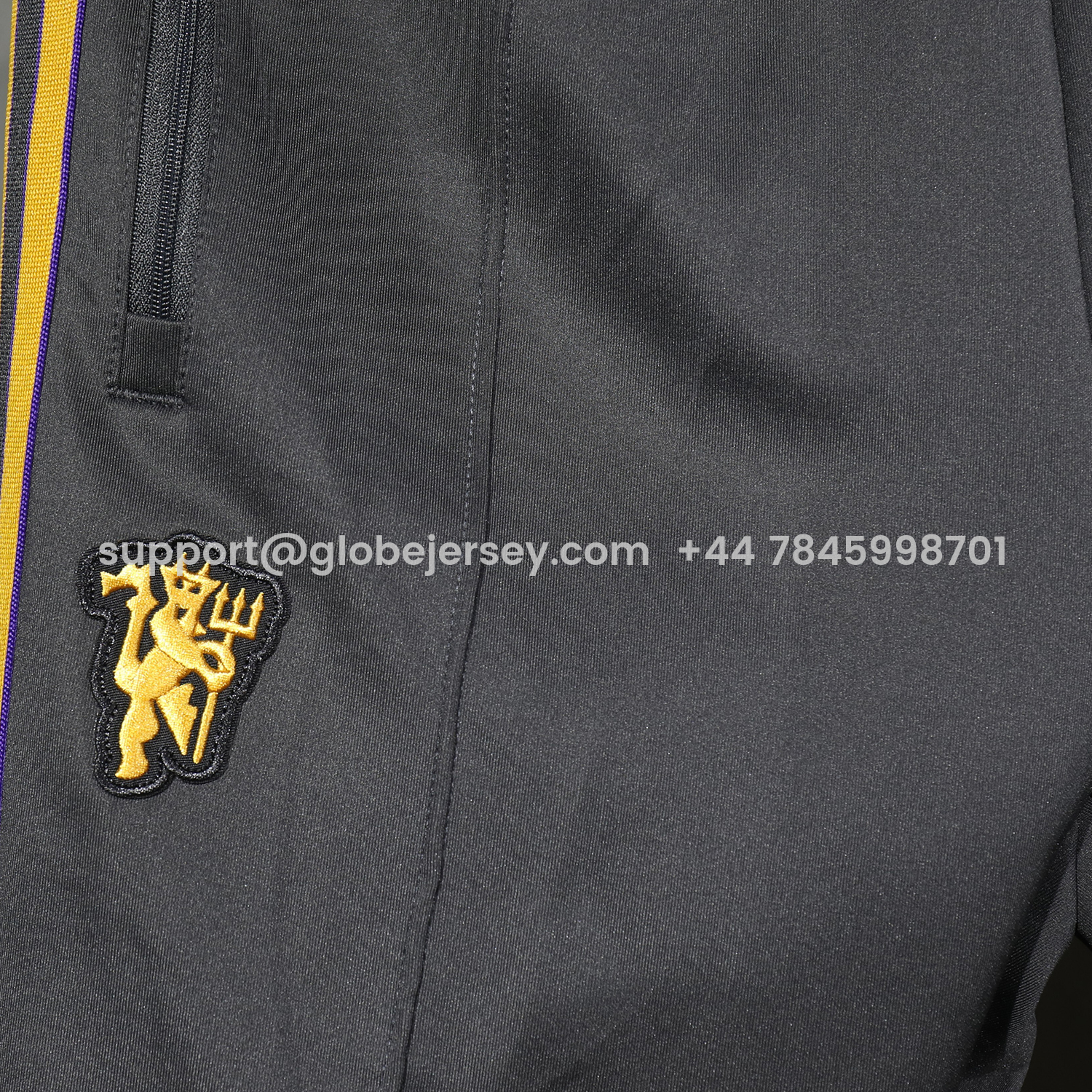 GlobeJersey-Manchester United 25-26 Pure Color Training Set - Black Top and Black Pants