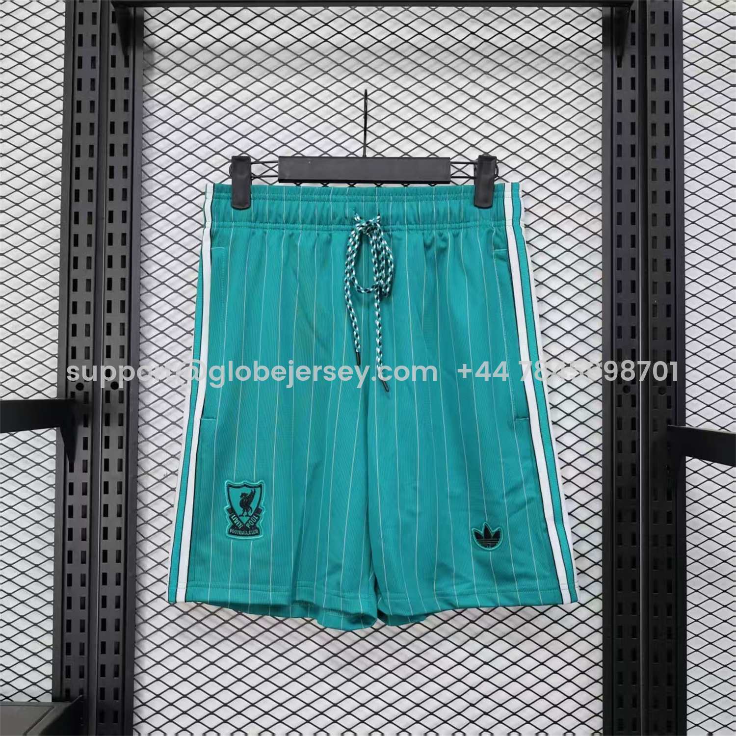 GlobeJersey-Liver.pool 25-26 Trefoil Cyan Travel Shorts - Player Version